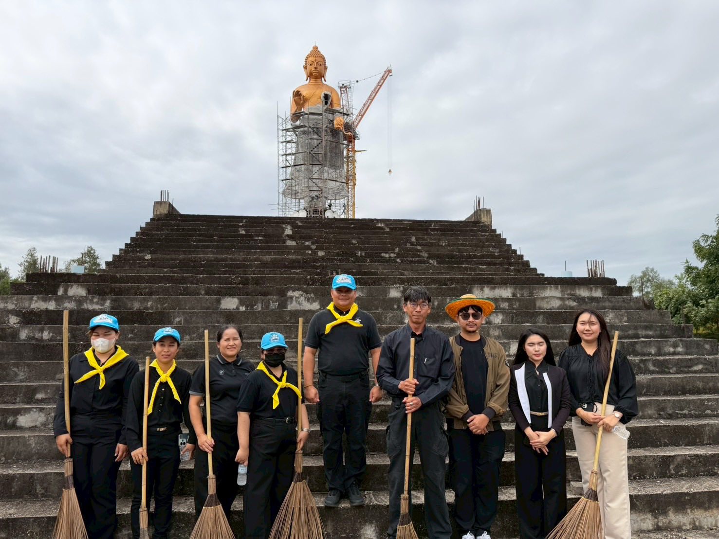 title - ส.ป.ก.กาฬสินธุ์ ร่วมกิจกรรมวันสำคัญ วันที่ 5 ธ.ค. 68