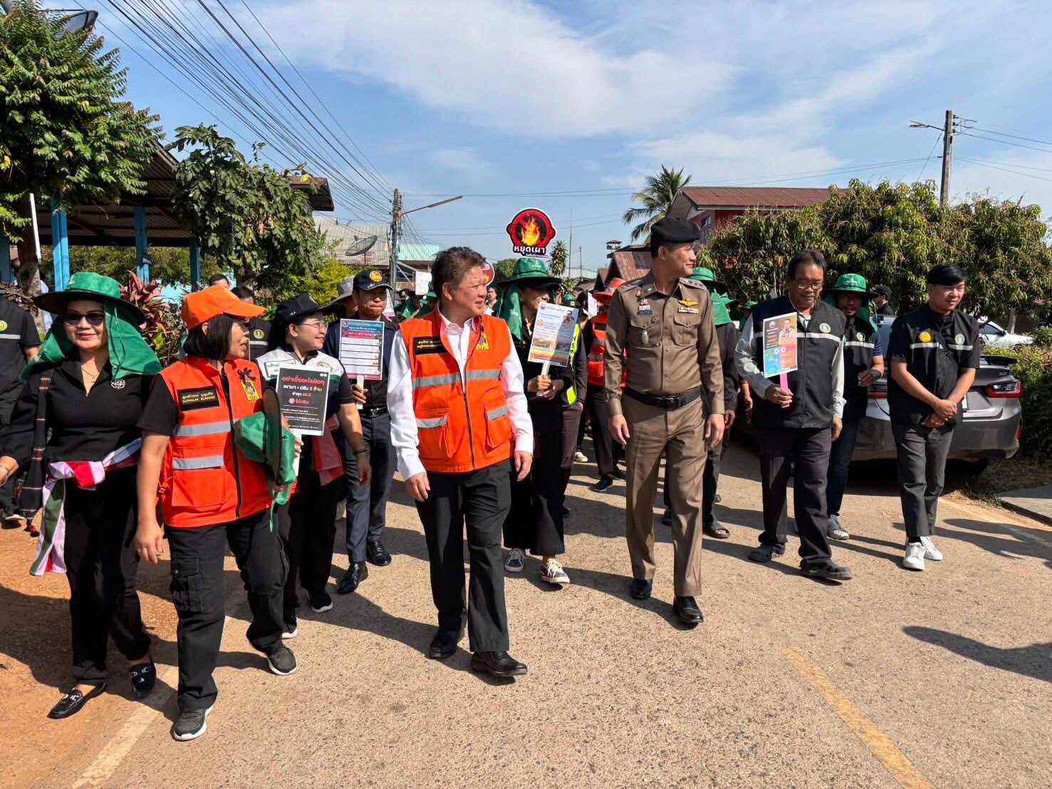 title - ส.ป.ก.กาฬสินธุ์ ร่วมกิจกรรมรณรงค์เคาะประตูบ้าน “หยุดเผา หยุดฝุ่น เพื่อคุณ เพื่อเรา” จังหวัดกาฬสินธุ์ ครั้งที่ 2
