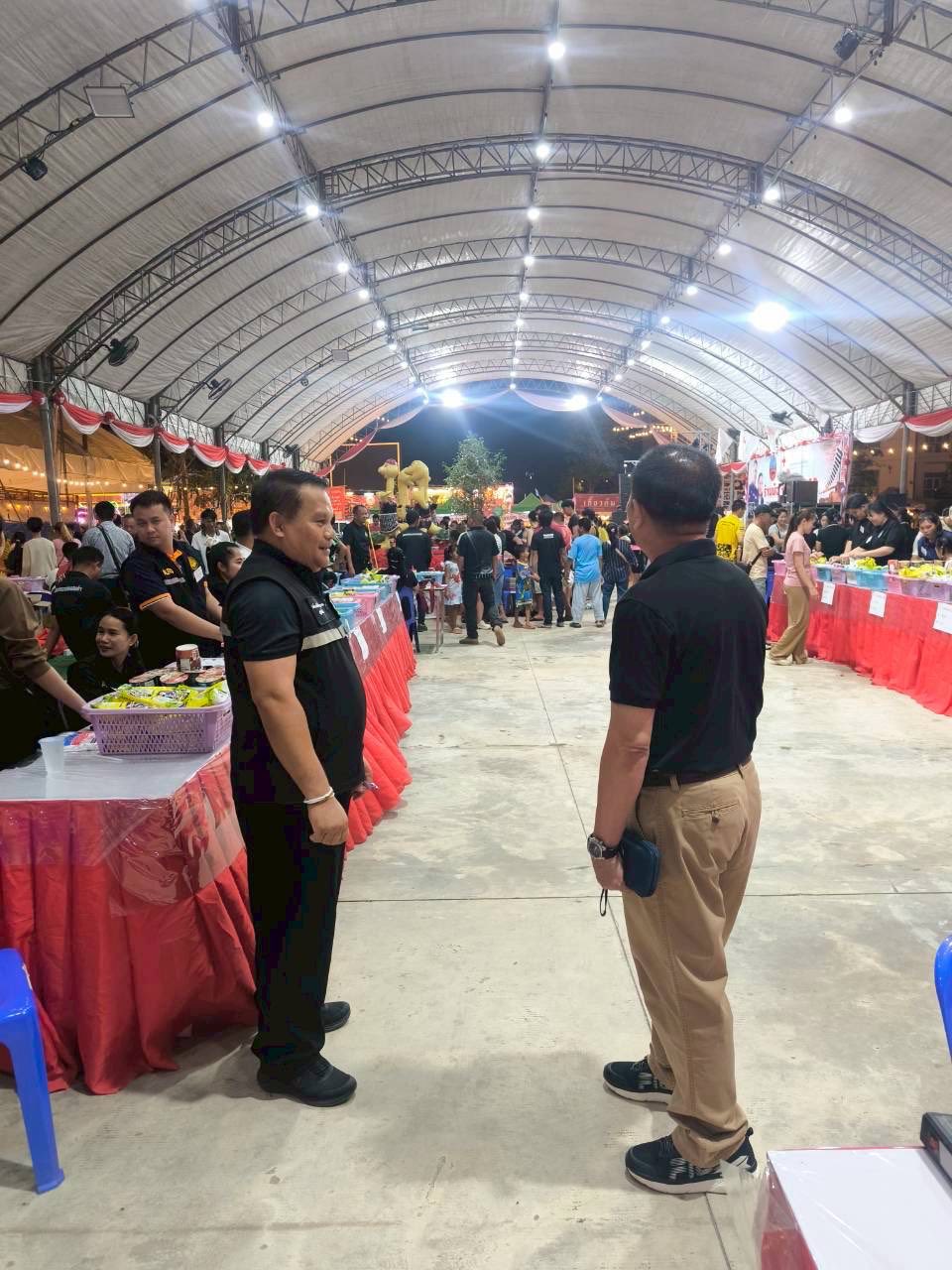 title - ส.ป.ก.กาฬสินธุ์ ร่วมมอบรางวัลพิเศษ และปฏิบัติงานช่วยกาชาดจังหวัดกาฬสินธุ์ ร้าน “มัจฉากาชาด ‘69“ ภายใต้งาน “มหกรรมโปงลาง แพรวา และงานกาชาด จังหวัดกาฬสินธุ์ ประจำปี 2569” ณ ลานด้านหน้าศาลากลางจังหวัดกาฬสินธุ์ ศูนย์ราชการจังหวัดกาฬสินธุ์