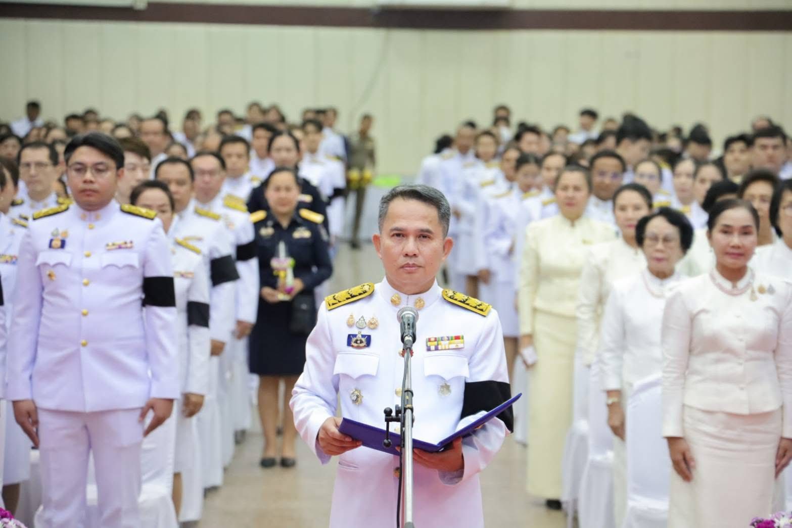 title - ส.ป.ก.กาฬสินธุ์ ร่วมพิธีถวายเครื่องราชสักการะ วางพานพุ่มเงิน พุ่มทอง และจุดเทียนถวายพระพรชัยมงคล เนื่องในโอกาสพระราชพิธีมหามงคลเฉลิมพระชนมพรรษา 4 รอบ สมเด็จพระนางเจ้าฯ พระบรมราชินี 3 มิถุนายน 2569 จังหวัดกาฬสินธุ์ ณ หอประชุมเฉลิมพระเกียรติ 80 พรรษา มหาราชา ศาลากลางจังหวัดกาฬสินธุ์ (หลังเก่า)