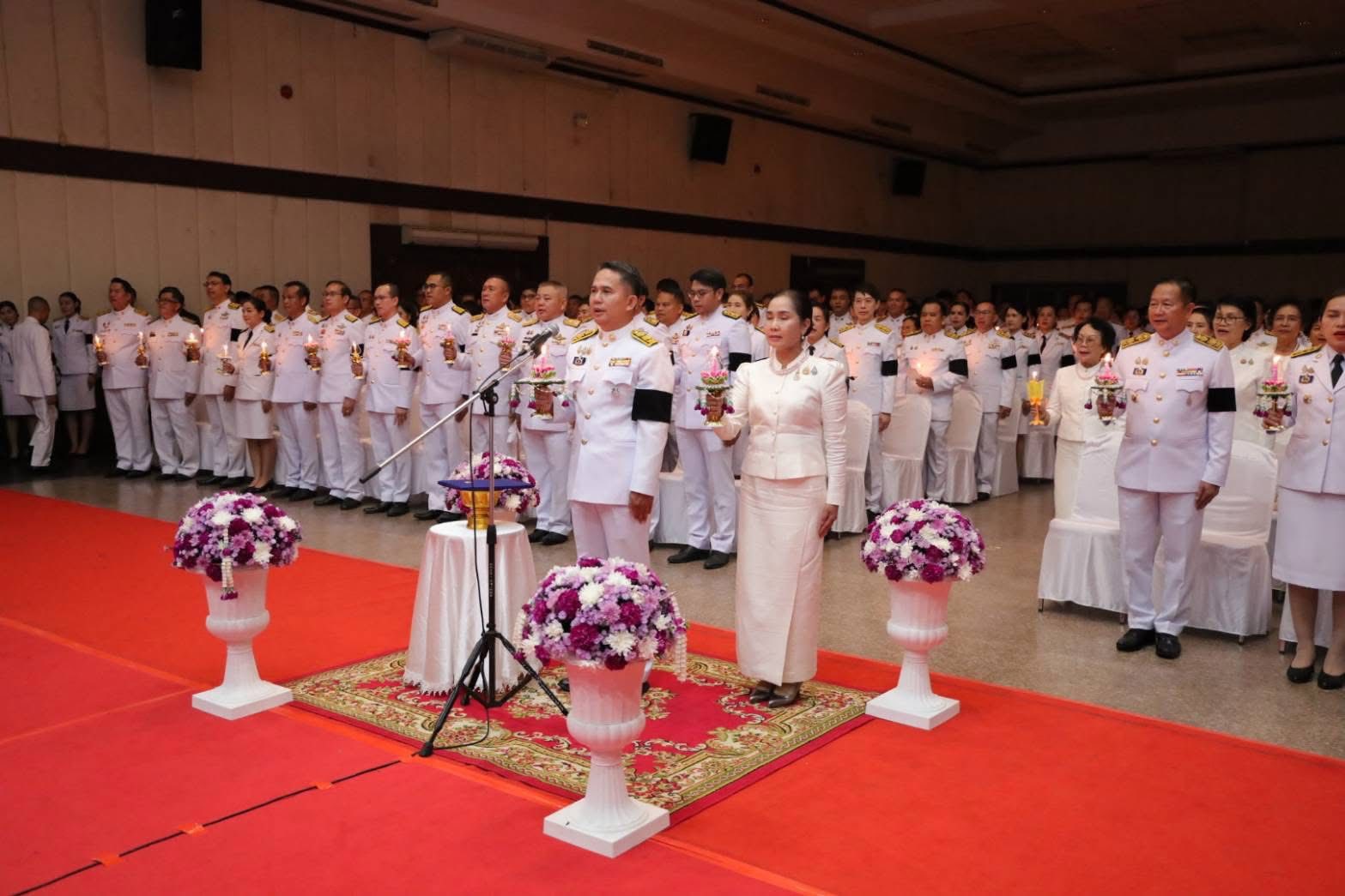 title - ส.ป.ก.กาฬสินธุ์ ร่วมพิธีถวายเครื่องราชสักการะ วางพานพุ่มเงิน พุ่มทอง และจุดเทียนถวายพระพรชัยมงคล เนื่องในโอกาสพระราชพิธีมหามงคลเฉลิมพระชนมพรรษา 4 รอบ สมเด็จพระนางเจ้าฯ พระบรมราชินี 3 มิถุนายน 2569 จังหวัดกาฬสินธุ์ ณ หอประชุมเฉลิมพระเกียรติ 80 พรรษา มหาราชา ศาลากลางจังหวัดกาฬสินธุ์ (หลังเก่า)