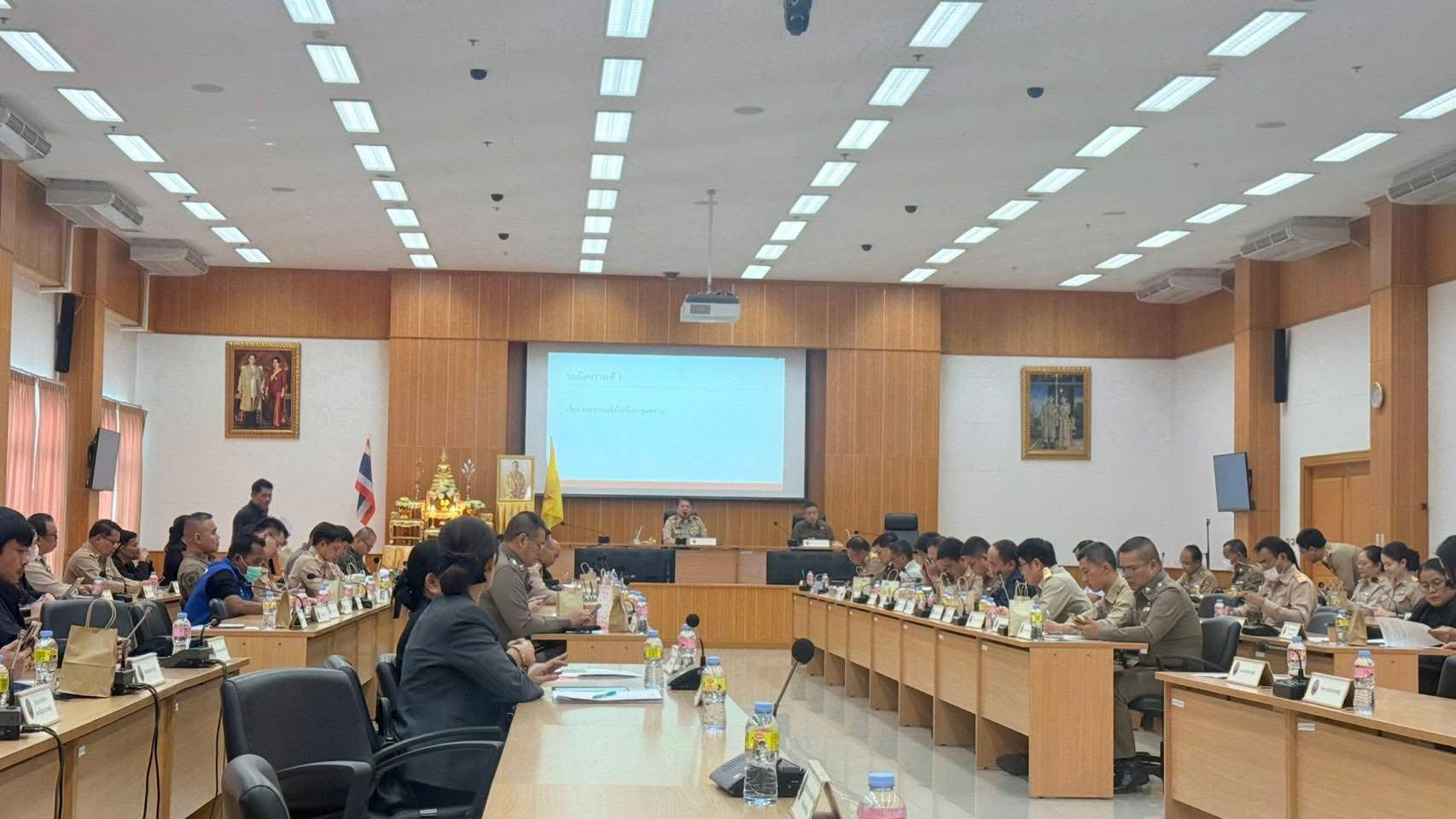 title - ส.ป.ก.กาฬสินธุ์ ร่วมการประชุมคณะกรมการจังหวัด และหัวหน้าส่วนราชการจังหวัดกาฬสินธุ์ ครั้งที่ 11/2568 และร่วมการประชุมคณะกรรมการรักษาความมั่นคงและความสงบเรียบร้อยจังหวัดกาฬสินธุ์ ครั้งที่ 11/2568