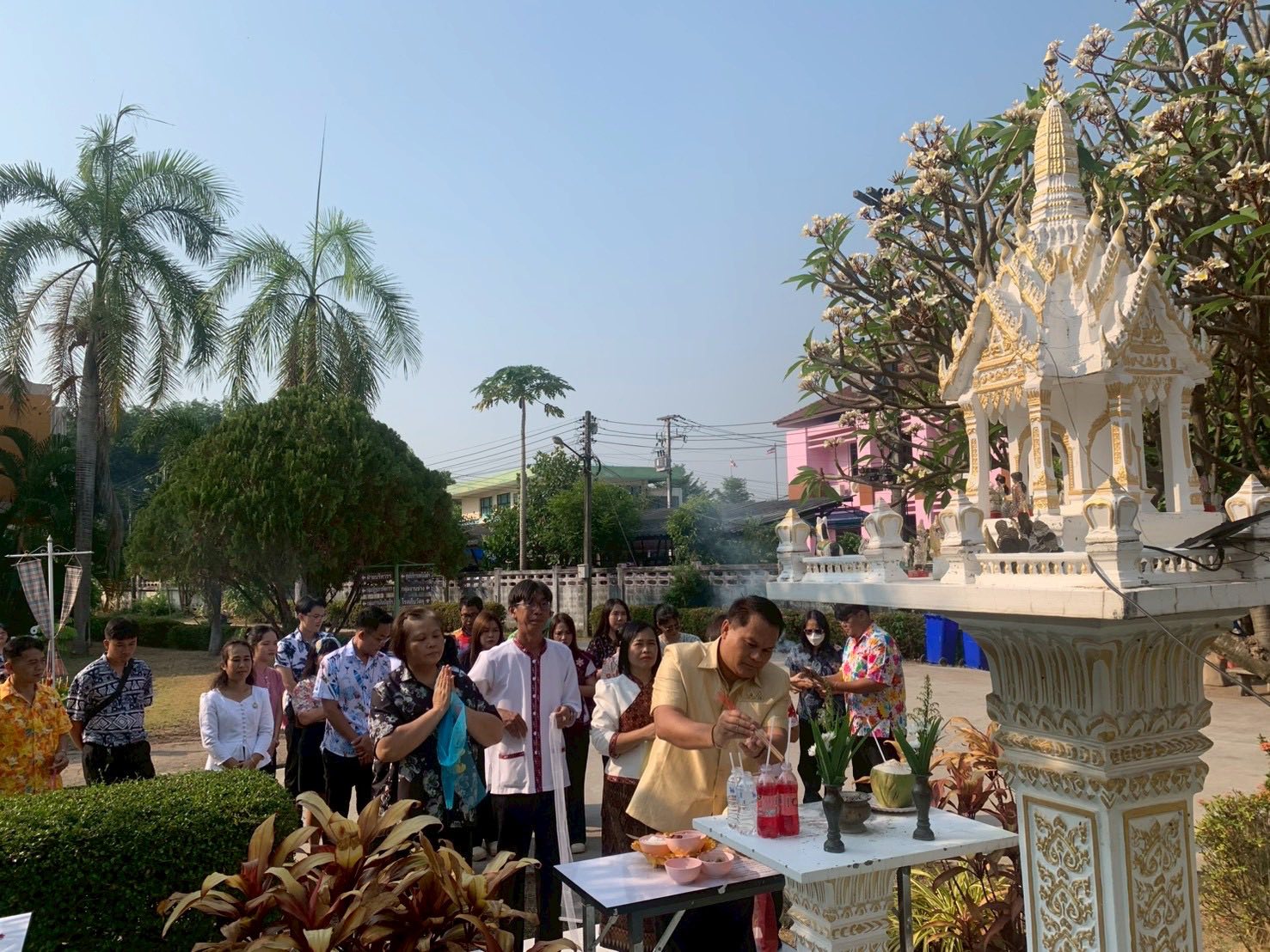 title - ส.ป.ก.กาฬสินธุ์ ร่วมใจกันจัดกิจกรรมสืบสานประเพณีสงกรานต์ เนื่องในโอกาสวันขึ้นปีใหม่ไทย ประจำปี 2569 ณ ห้องประชุม สำนักงานการปฏิรูปที่ดินจังหวัดกาฬสินธุ์ (ชั้น 2 )