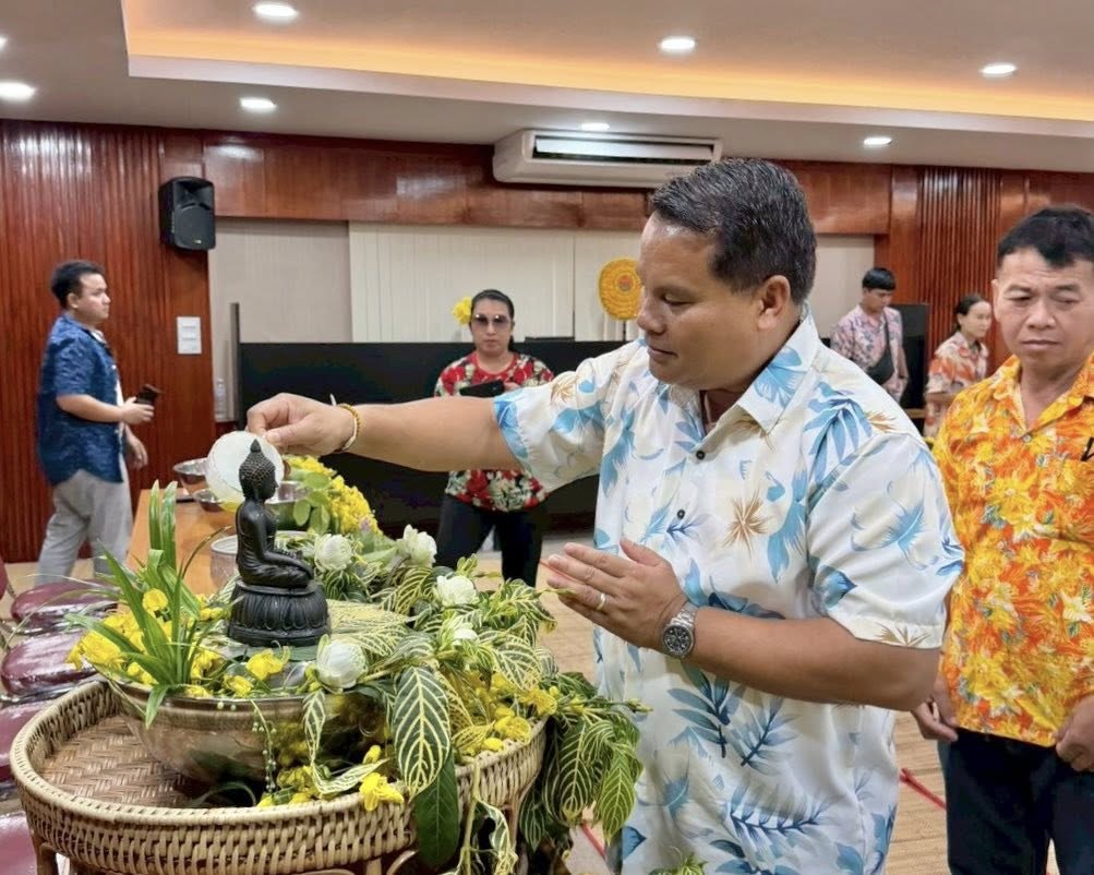 title - ส.ป.ก.กาฬสินธุ์ ร่วมใจกันจัดกิจกรรมสืบสานประเพณีสงกรานต์ เนื่องในโอกาสวันขึ้นปีใหม่ไทย ประจำปี 2569 ณ ห้องประชุม สำนักงานการปฏิรูปที่ดินจังหวัดกาฬสินธุ์ (ชั้น 2 )