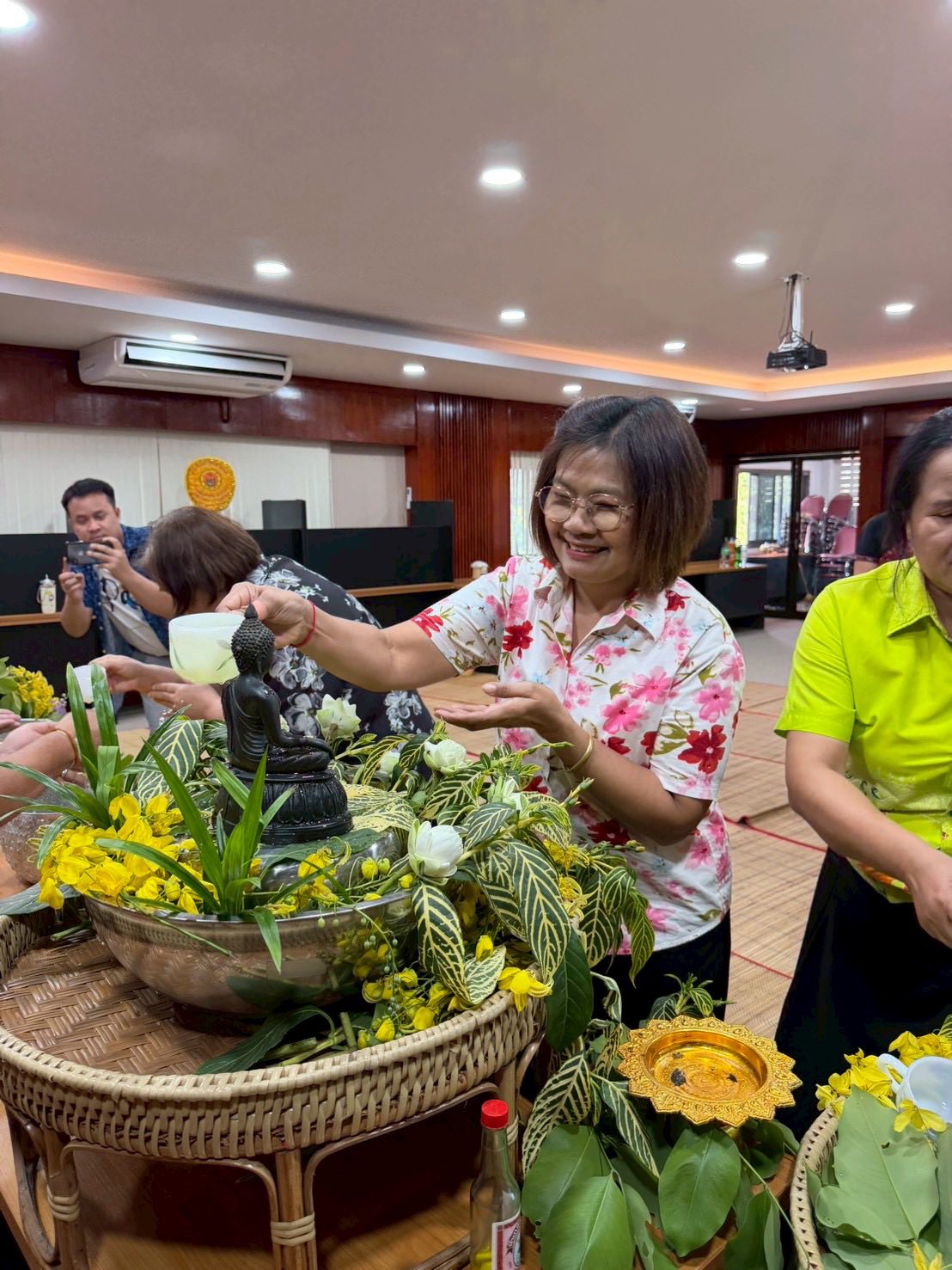 title - ส.ป.ก.กาฬสินธุ์ ร่วมใจกันจัดกิจกรรมสืบสานประเพณีสงกรานต์ เนื่องในโอกาสวันขึ้นปีใหม่ไทย ประจำปี 2569 ณ ห้องประชุม สำนักงานการปฏิรูปที่ดินจังหวัดกาฬสินธุ์ (ชั้น 2 )