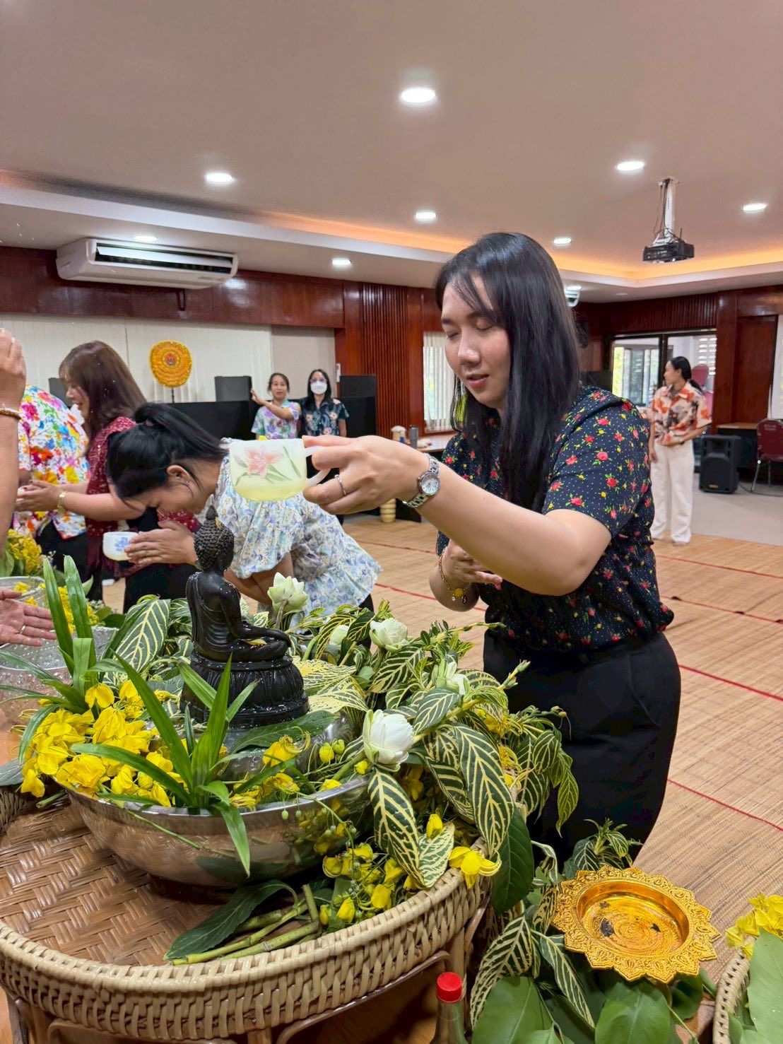 title - ส.ป.ก.กาฬสินธุ์ ร่วมใจกันจัดกิจกรรมสืบสานประเพณีสงกรานต์ เนื่องในโอกาสวันขึ้นปีใหม่ไทย ประจำปี 2569 ณ ห้องประชุม สำนักงานการปฏิรูปที่ดินจังหวัดกาฬสินธุ์ (ชั้น 2 )