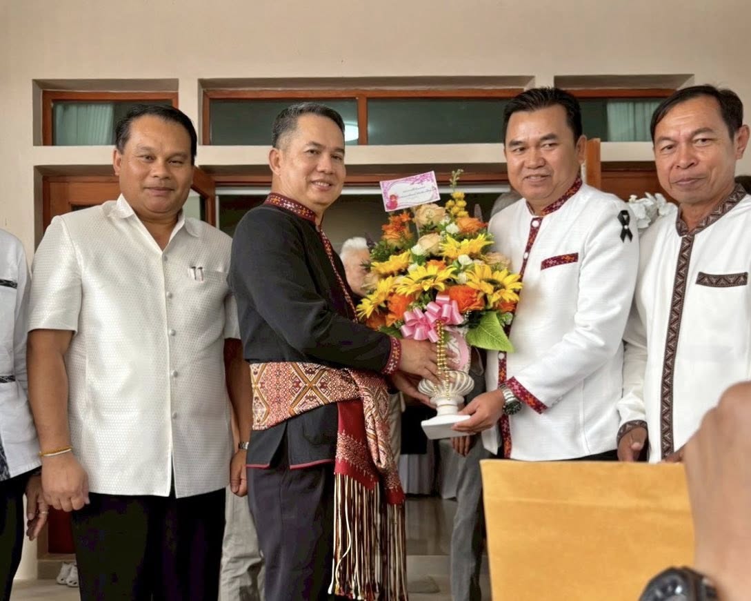 ส.ป.ก.กาฬสินธุ์ ร่วมพิธีเจริญพระพุทธมนต์ ทำบุญจวนผู้ว่าราชการจังหวัดกาฬสินธุ์ เพื่อความเป็นสิริมงคล สืบสานวัฒนธรรมประเพณีอันดีงาม และร่วมแสดงความยินดีกับผู้ว่าราชการจังหวัดกาฬสินธุ์