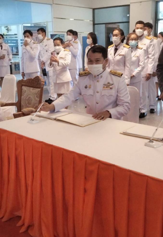 ปฏิรูปที่ดินจังหวัดกาญจนบุรี ได้มอบหมายให้นายนิพล พรหมนิมิต ผู้อำนวยการกลุ่มกฎหมาย ร่วมพิธีลงนามถวายพระพรสมเด็จพระเจ้าลูกเธอ เจ้าฟ้าพัชรกิติยาภา นเรนทิราเทพยวดี กรมหลวงราชสาริณีสิริพัชร มหาวัชรราชธิดา ณ โถงศาลากลางจังหวัดกาญจนบุรี