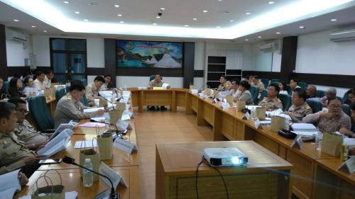 ส.ป.ก.กาญจนบุรี จัดประชุมคณะกรรมการปฏิรูปที่ดินจังหวัดกาญจนบุรี (คปจ.กาญจนบุรี) ครั้งที่๓/๒๕๖๑