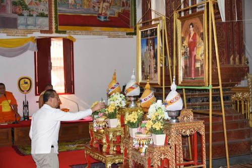 ส.ป.ก.ลำปาง ร่วมพิธีเจริญพระพุทธมนต์ถวายพระพรชัยมงคลฯ