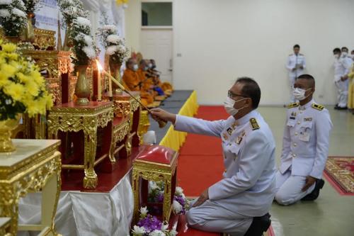 ส.ป.ก.ลำปาง ร่วมกิจกรรมน้อมรำลึกเนื่องในวันคล้ายวันสวรรคต พระบาทสมเด็จพระบรมชนกาธิเบศร มหาภูมิพลอดุลยเดชมหาราช บรมนาถบพิตร 13 ตุลาคม 2563