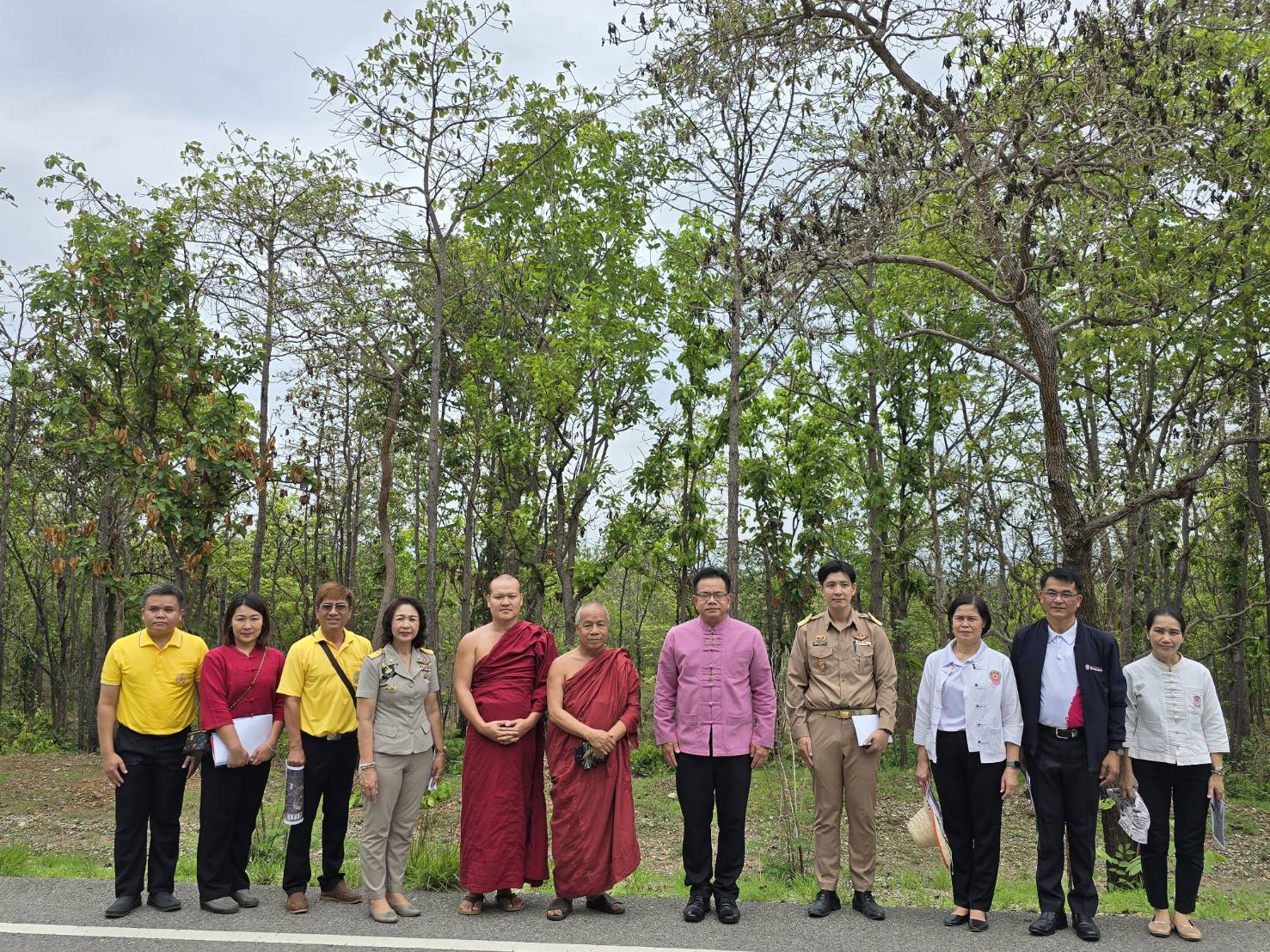 สำนักงานพระพุทธศาสนาจังหวัดลำพูนเตรียมยื่นเรื่องขอใช้ประโยชน์ในที่ดินกิจการเพื่อพระพุทธศาสนาในพื้นที่เขตปฏิรูปที่ดิน เพื่อจัดสร้างอนุพุทธมณฑลประจำจังหวัดลำพูน 