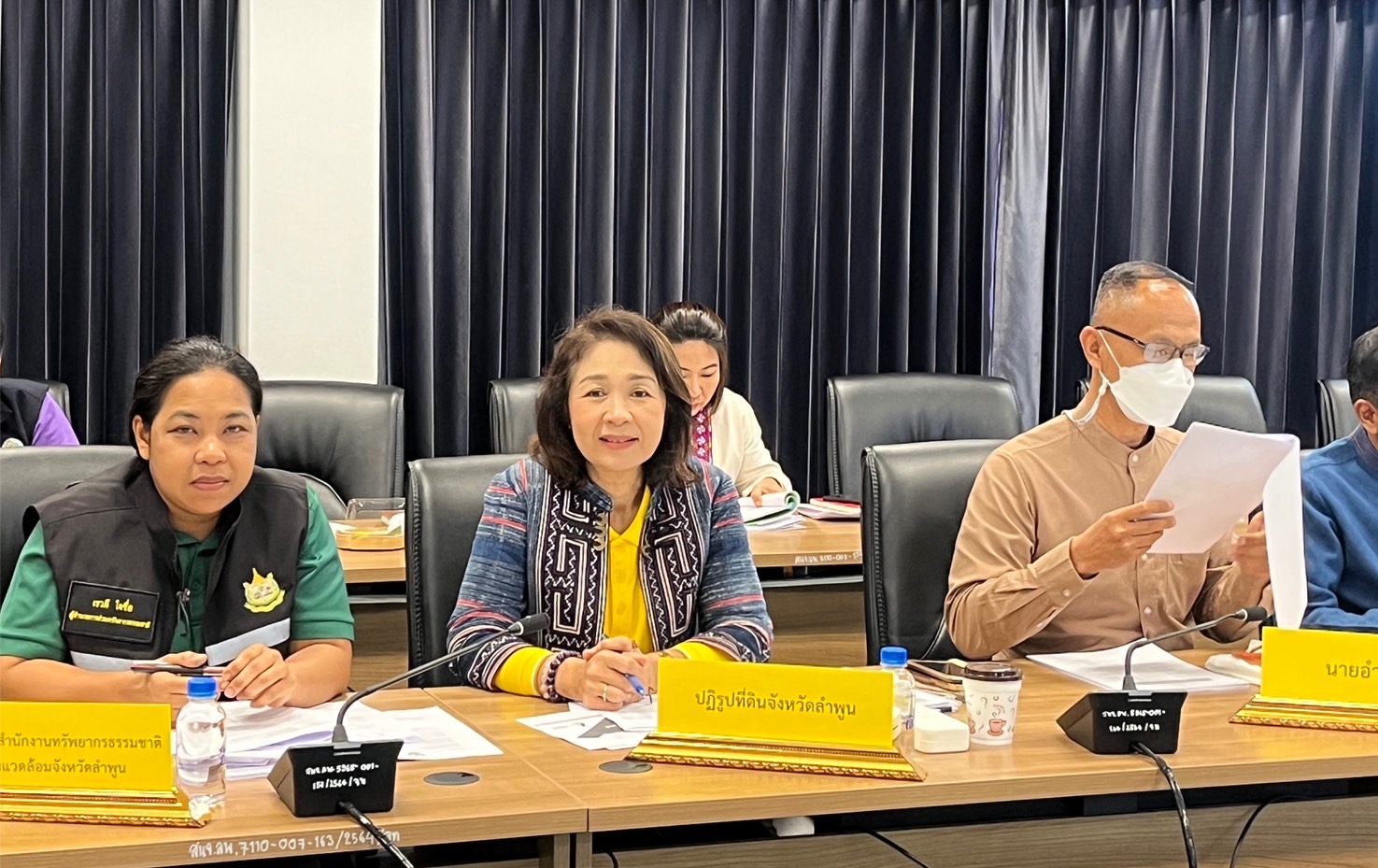 ส.ป.ก.ลำพูนร่วมประชุมหารือและลงพื้นที่ เพื่อติดตามขับเคลื่อนโครงการอันเนื่องมาจากพระราชดำริพื้นที่จังหวัดลำพูน ของสำนักงานคณะกรรมการพิเศษเพื่อประสานงานโครงการอันเนื่องมาจากพระราชดำริ( กปร.)