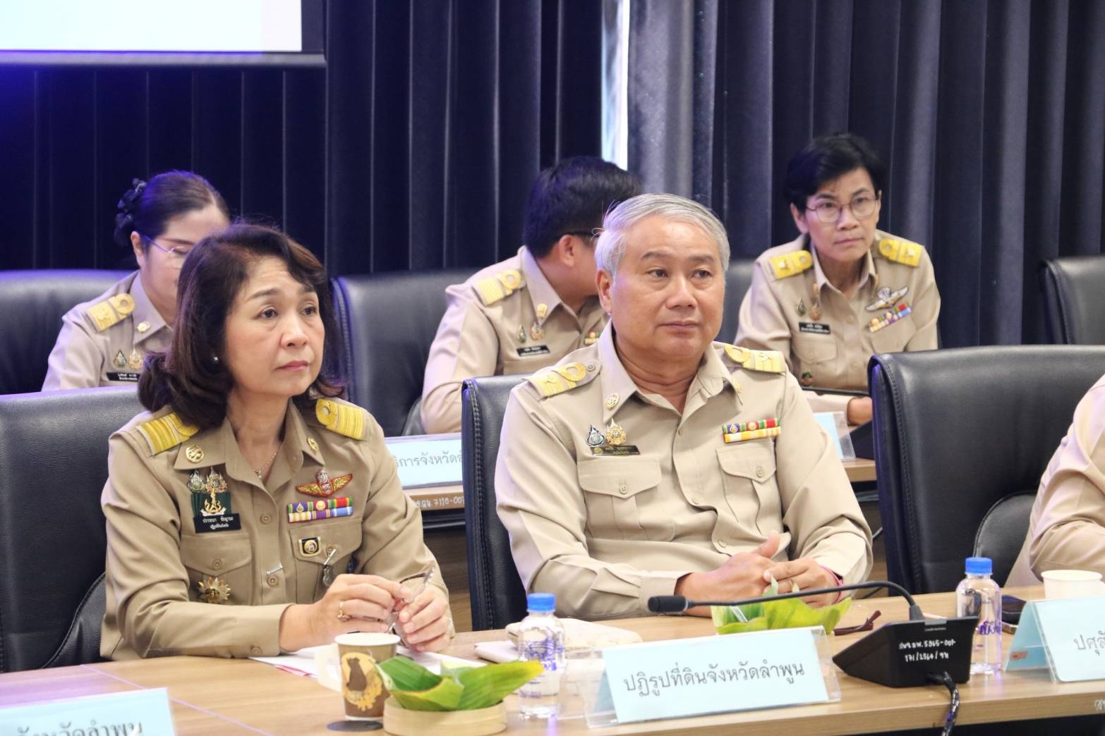 ปฏิรูปที่ดินจังหวัดลำพูน ร่วมการประชุมคณะกรมการจังหวัดลำพูน นายอำเภอ และหัวหน้าหน่วยงานที่เกี่ยวข้อง ประจำเดือนตุลาคม 2567 (ครั้งที่ 10/2567) 
