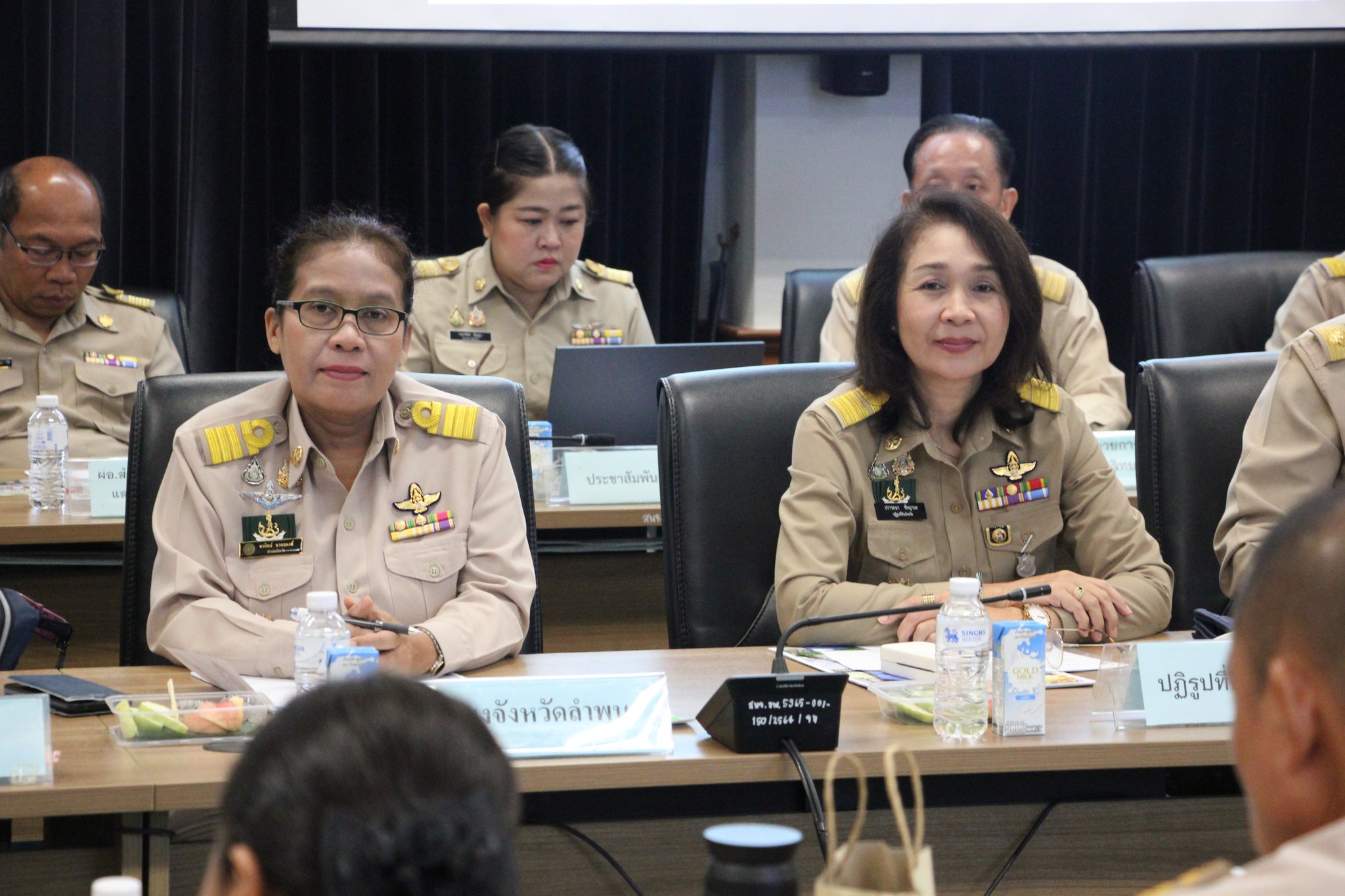 ปฏิรูปที่ดินจังหวัดลำพูน ร่วมประชุมคณะกรมการจังหวัดลำพูน นายอำเภอ และหัวหน้าหน่วยงานที่เกี่ยวข้อง ครั้งที่7/2568  เพื่อขับเคลื่อนงานตามนโยบายของรัฐบาลและแผนการพัฒนาจังหวัด