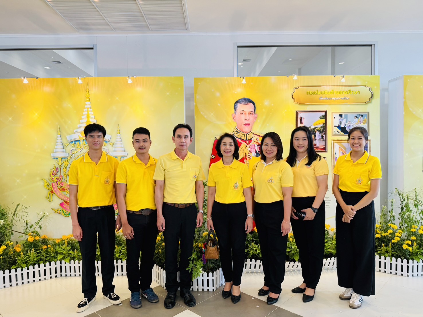 ปฏิรูปที่ดินจังหวัดลำพูนเข้าร่วมกิจกรรมเฉลิมฉลองธงตราสัญลักษณ์งานเฉลิมพระเกียรติพระบาทสมเด็จพระเจ้าอยู่หัว เนื่องในโอกาสพระราชพิธีมหามงคลเฉลิมพระชนมพรรษา 6 รอบ 28 กรกฎาคม 2567
