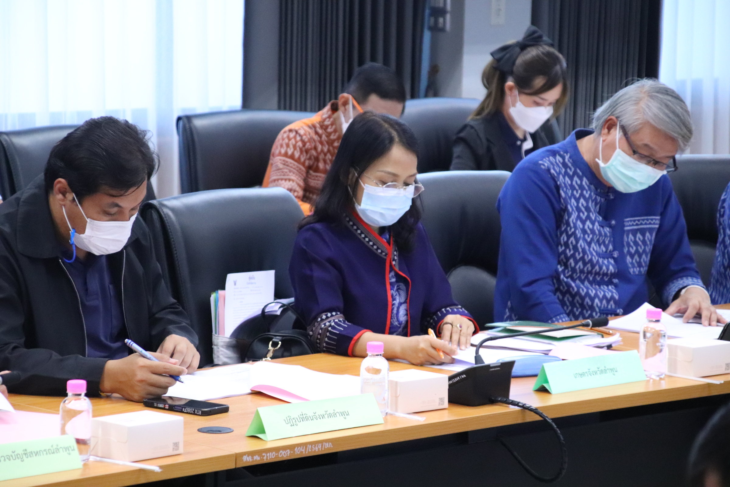 ส.ป.ก.ลำพูน ร่วมประชุมคณะทำงานส่งเสริมพัฒนาอาชีพและการตลาดภายใต้คณะอนุกรรมการนโยบายที่ดินจังหวัดลำพูน