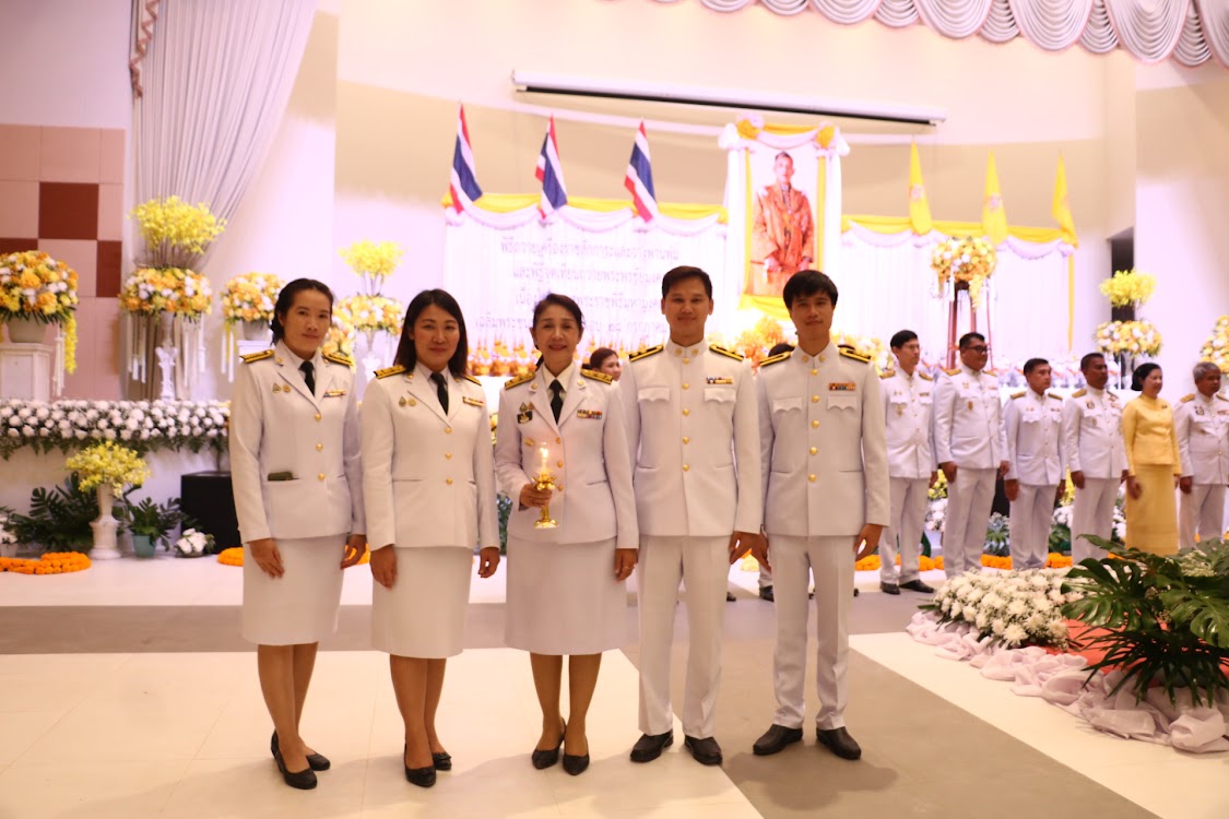 ปฏิรูปที่ดินจังหวัดลำพูนเข้าร่วมพิธีถวายเครื่องราชสักการะ พิธีวางพานพุ่ม และพิธีจุดเทียนถวายพระพรชัยมงคล เนื่องในโอกาสพระราชพิธีมหามงคลเฉลิมพระชนมพรรษา 6 รอบ 28 กรกฎาคม 2567 