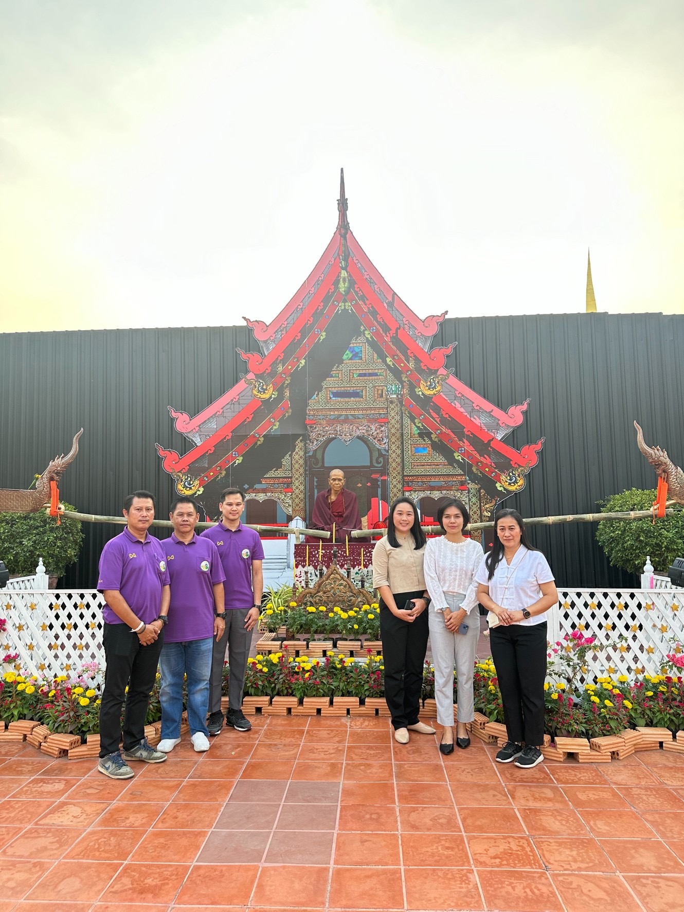 สำนักงานการปฏิรูปที่ดินจังหวัดลำพูนเข้าร่วมกิจกรรมดำหัวรูปเหมือนครูบาเจ้าศรีวิชัย เพื่อแสดงพลังแห่งศรัทธานำครูบาสู่บุคคลสำคัญของโลก 