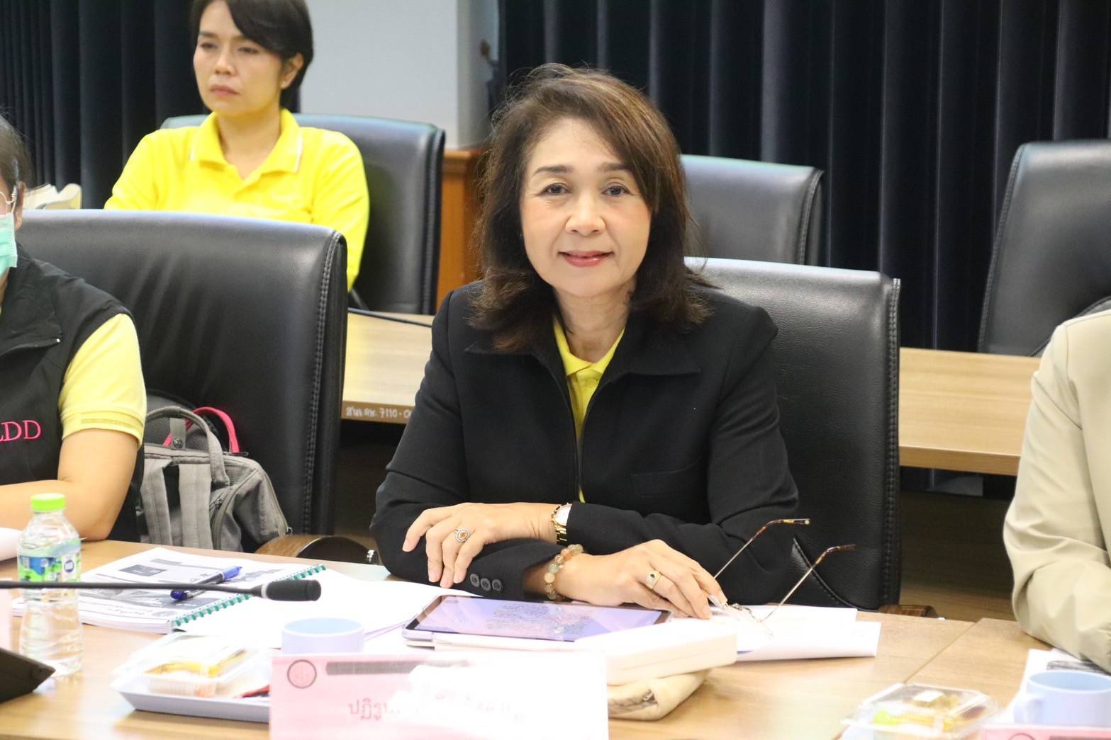 ปฏิรูปที่ดินจังหวัดลำพูน เข้าร่วมประชุมติดตามสถานการณ์การเกิดอุทกภัยที่มีผลกระทบต่อภาคการเกษตรและปศุสัตว์ในพื้นที่ภาคเหนือ ร่วมกับคณะกรรมาธิการเกษตรและสหกรณ์ วุฒิสภา