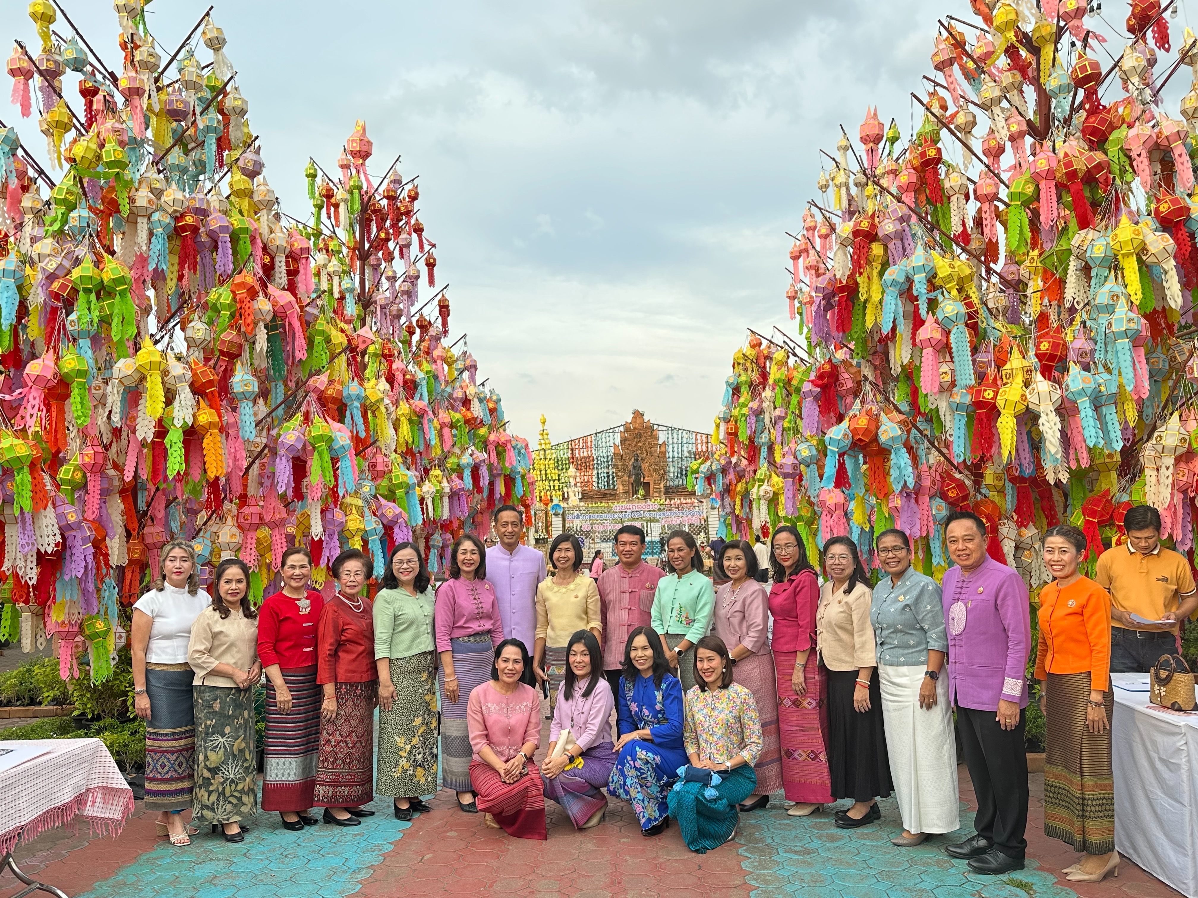 ปฏิรูปที่ดินจังหวัดลำพูนร่วมงานแถลงข่าวการจัดงานสักการะพระนางจามเทวีและงานฤดูหนาวจังหวัดลำพูน ประจำปี 2567