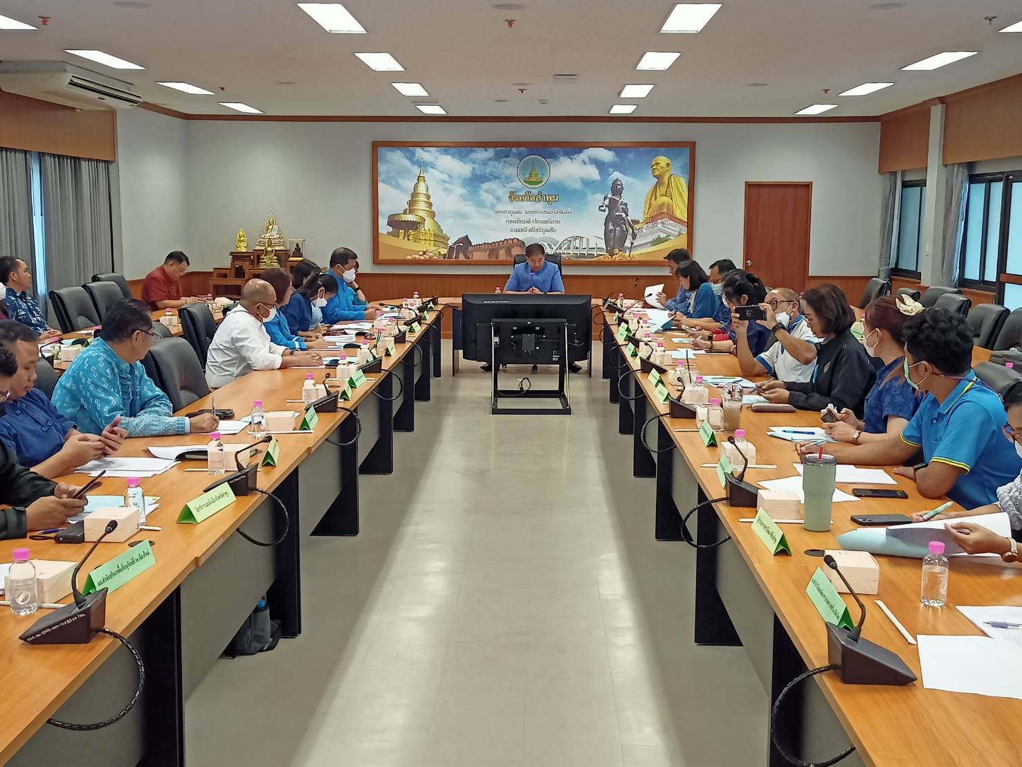 ปฏิรูปที่ดินจังหวัดลำพูนประชุมคณะทำงานส่งเสริมพัฒนาอาชีพ และการตลาด ภายใต้คณะอนุกรรมการนโยบายที่ดินจังหวัดฯ(จังหวัดลำพูน)