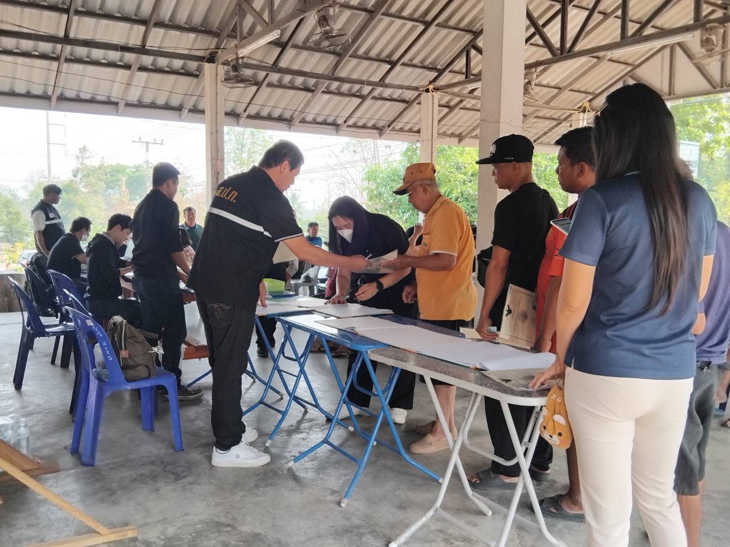 title - ส.ป.ก.ลำพูน เดินหน้าออกหน่วยบริการประชาชนเคลื่อนที่ (Mobile Unit) เพื่ออำนวยความสะดวกและยกระดับคุณภาพชีวิตของเกษตรกรในเขตปฏิรูปที่ดินจังหวัดลำพูน