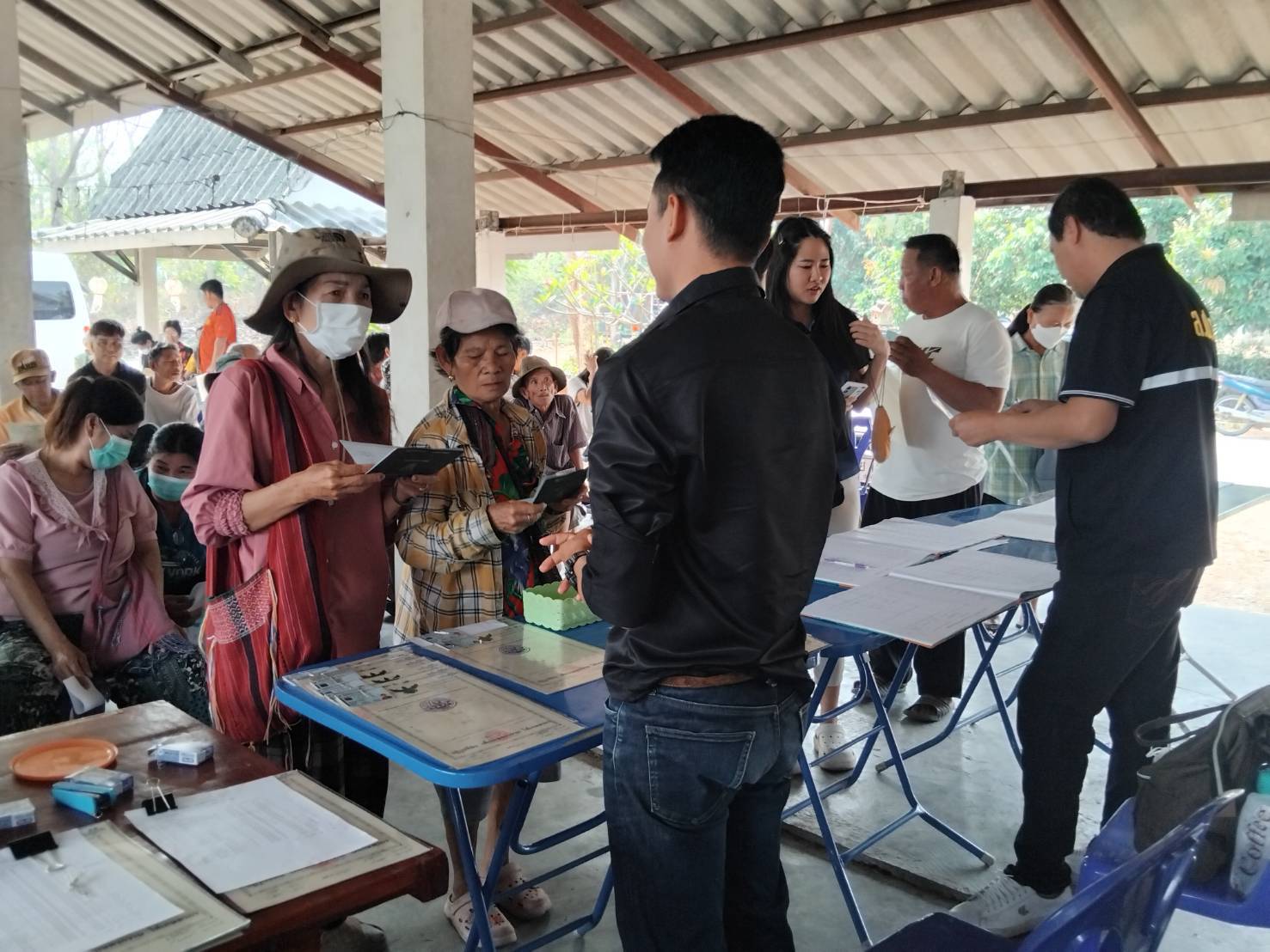 title - ส.ป.ก.ลำพูน เดินหน้าออกหน่วยบริการประชาชนเคลื่อนที่ (Mobile Unit) เพื่ออำนวยความสะดวกและยกระดับคุณภาพชีวิตของเกษตรกรในเขตปฏิรูปที่ดินจังหวัดลำพูน