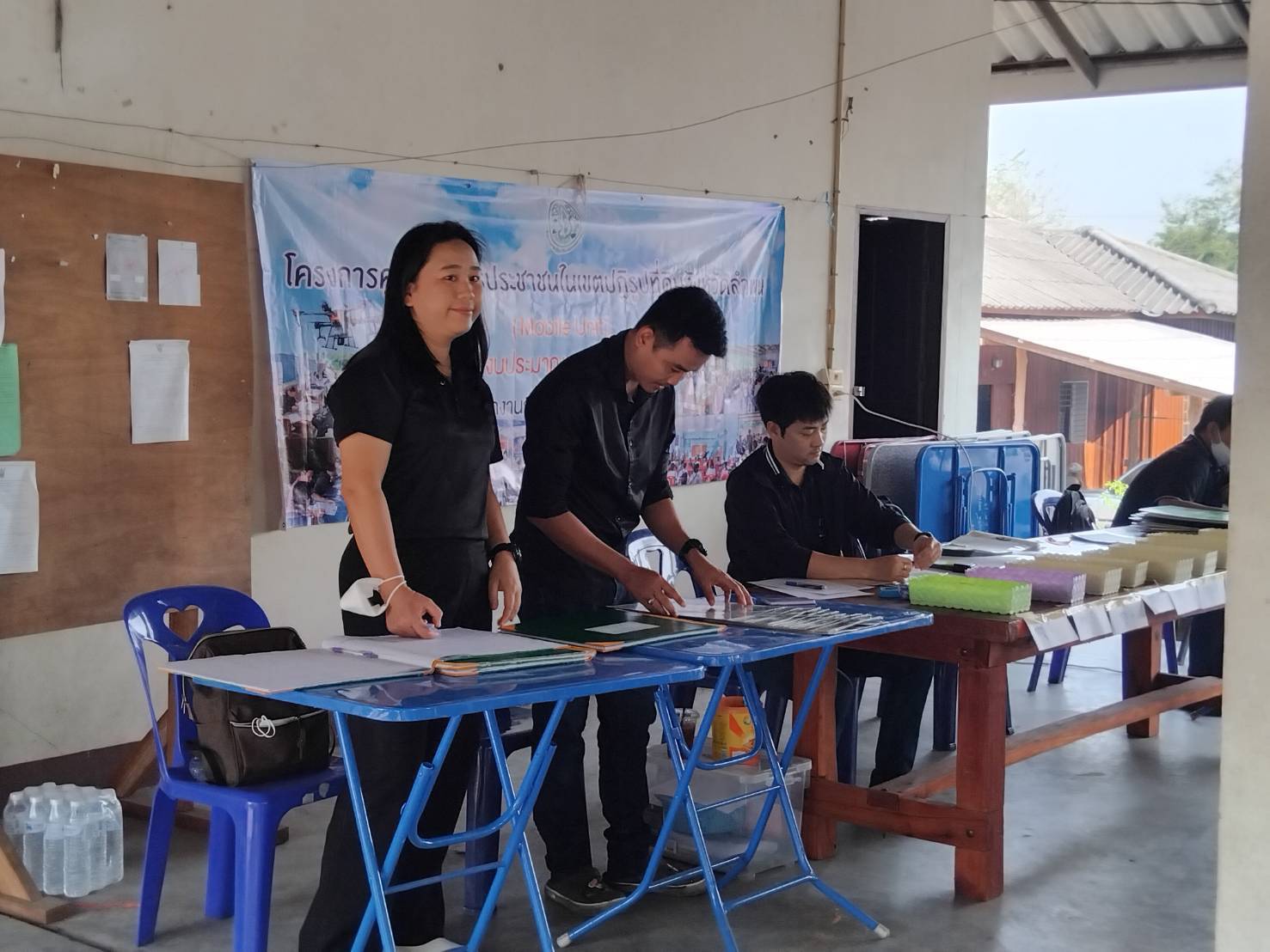 title - ส.ป.ก.ลำพูน เดินหน้าออกหน่วยบริการประชาชนเคลื่อนที่ (Mobile Unit) เพื่ออำนวยความสะดวกและยกระดับคุณภาพชีวิตของเกษตรกรในเขตปฏิรูปที่ดินจังหวัดลำพูน