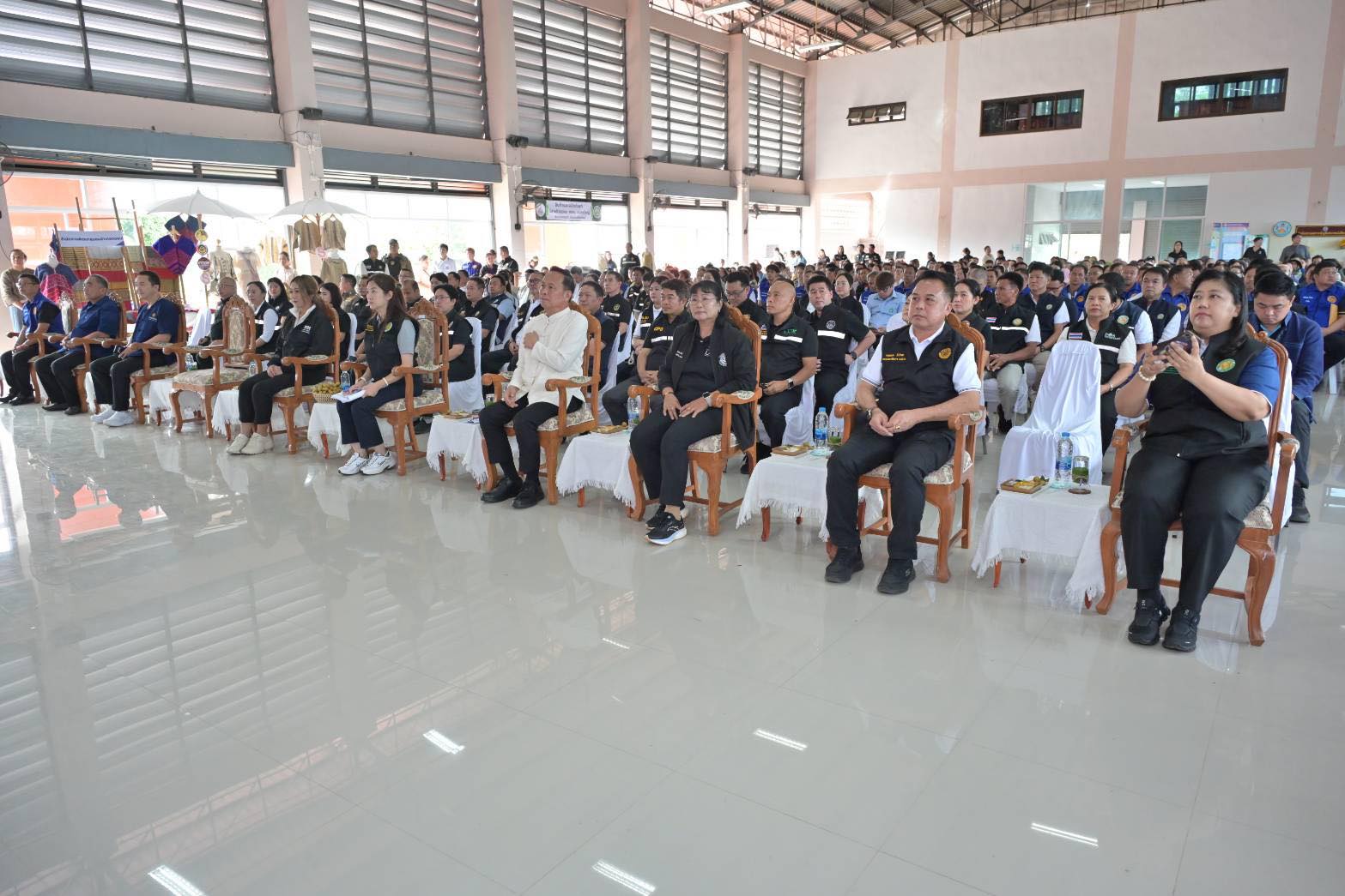 title - ส.ป.ก.ลำพูน ร่วมติดตามรัฐมนตรีช่วยว่าการกระทรวงเกษตรและสหกรณ์ (นางสาวปิยะรัฐชย์ ติยะไพรัช) ลงพื้นที่การตรวจราชการใน อำเภอดอยเต่า จังหวัดเชียงใหม่