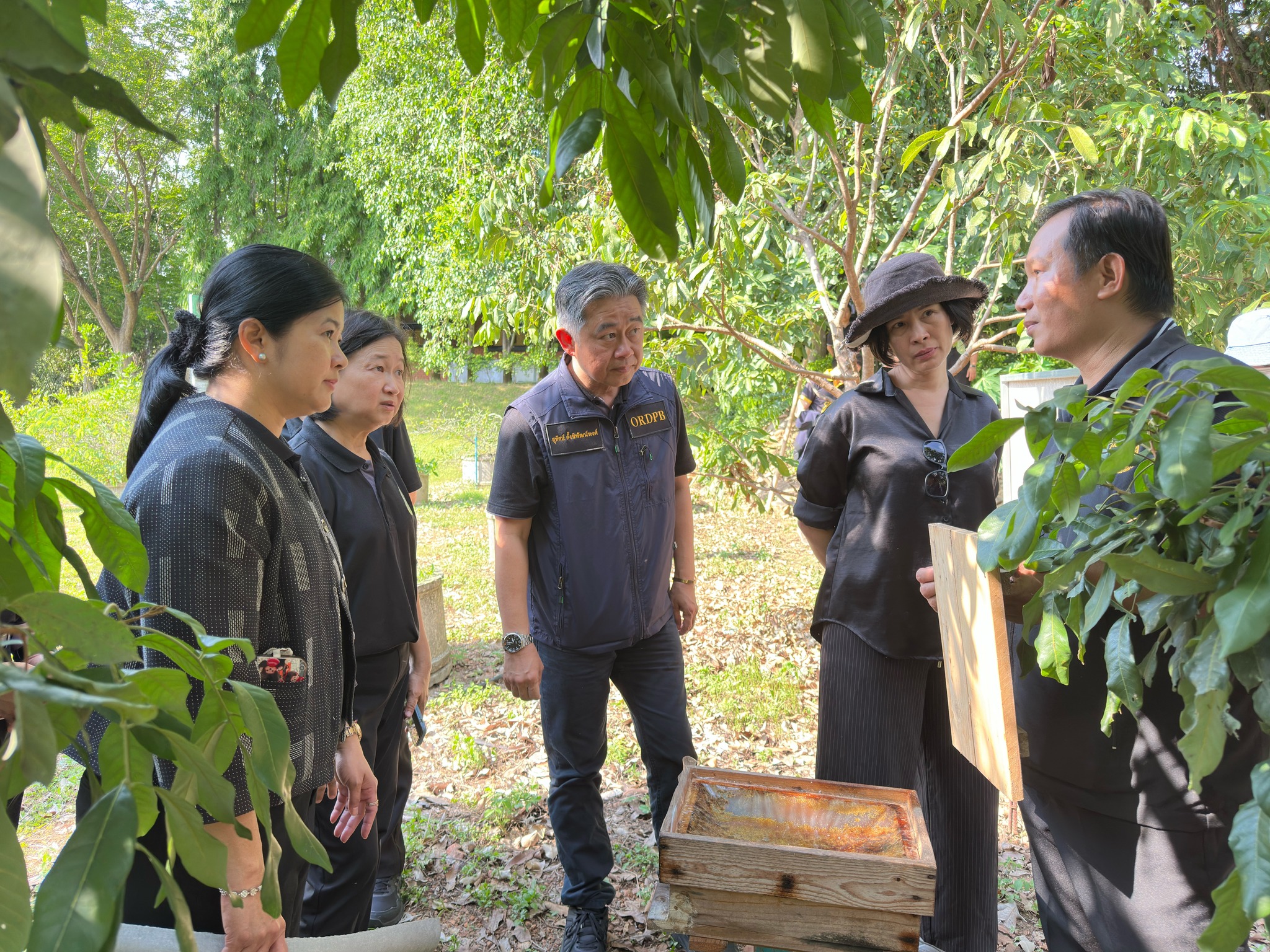 title - สำนักงานการปฏิรูปที่ดินจังหวัดลำพูน ร่วมประชุมชี้แจงแนวทางการประเมินผลโครงการพัฒนาพื้นที่ลุ่มน้ำแม่อาวอันเนื่องมาจากพระราชดำริ จังหวัดลำพูน