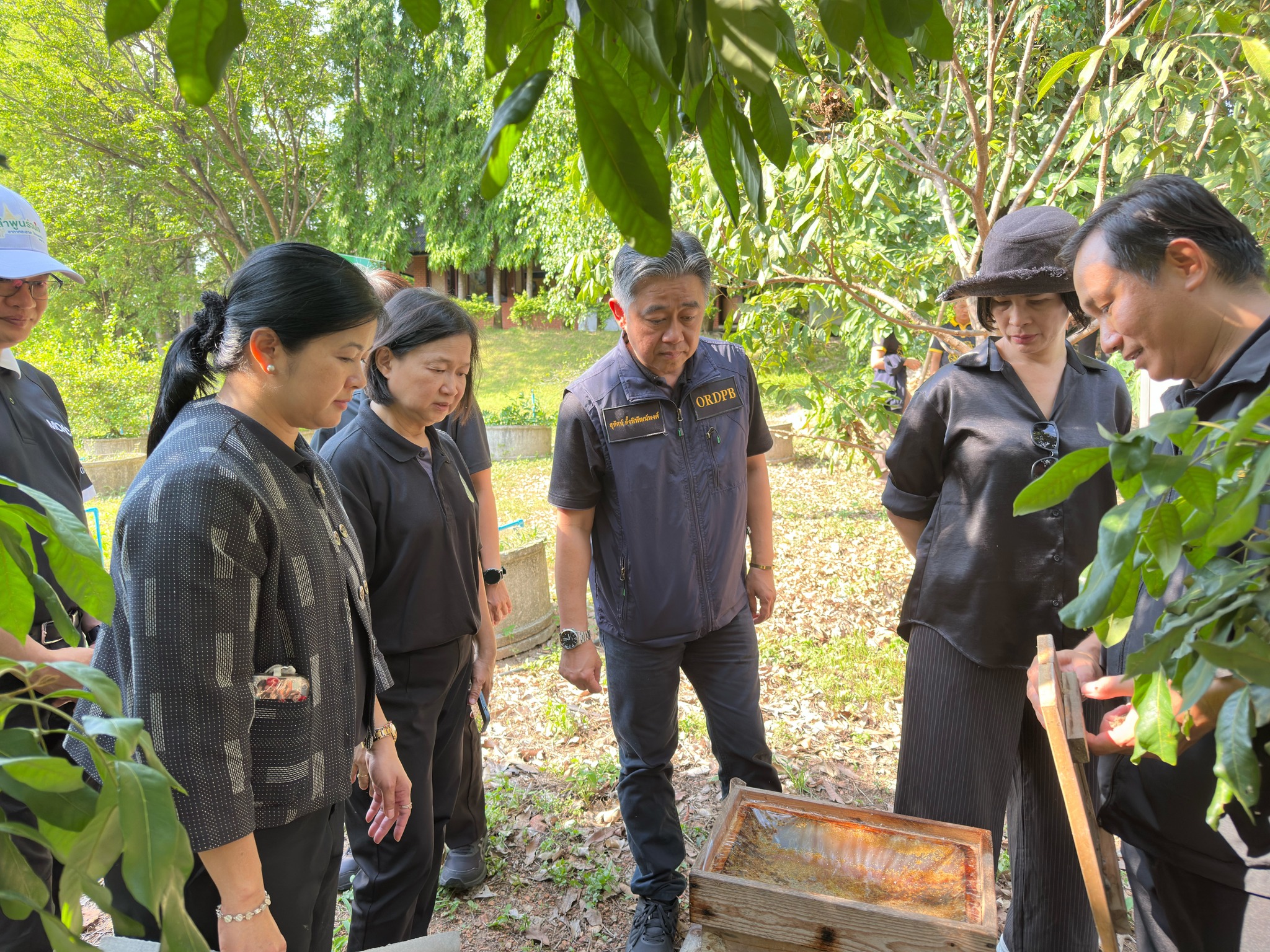 title - สำนักงานการปฏิรูปที่ดินจังหวัดลำพูน ร่วมประชุมชี้แจงแนวทางการประเมินผลโครงการพัฒนาพื้นที่ลุ่มน้ำแม่อาวอันเนื่องมาจากพระราชดำริ จังหวัดลำพูน