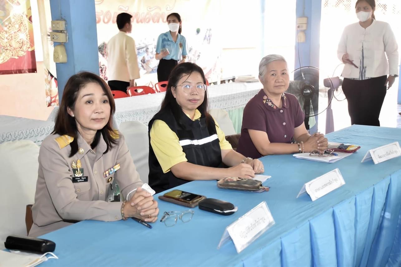 ส.ป.ก.ลำพูน ร่วมเป็นคณะทำงาน ลงพื้นที่ อ.ป่าซาง พบปะ แนะนำ และให้กำลังใจตรวจเยี่ยมโครงการหนึ่งตำบล  หนึ่งตำบล หนึ่งหมู่บ้านยั่งยืน