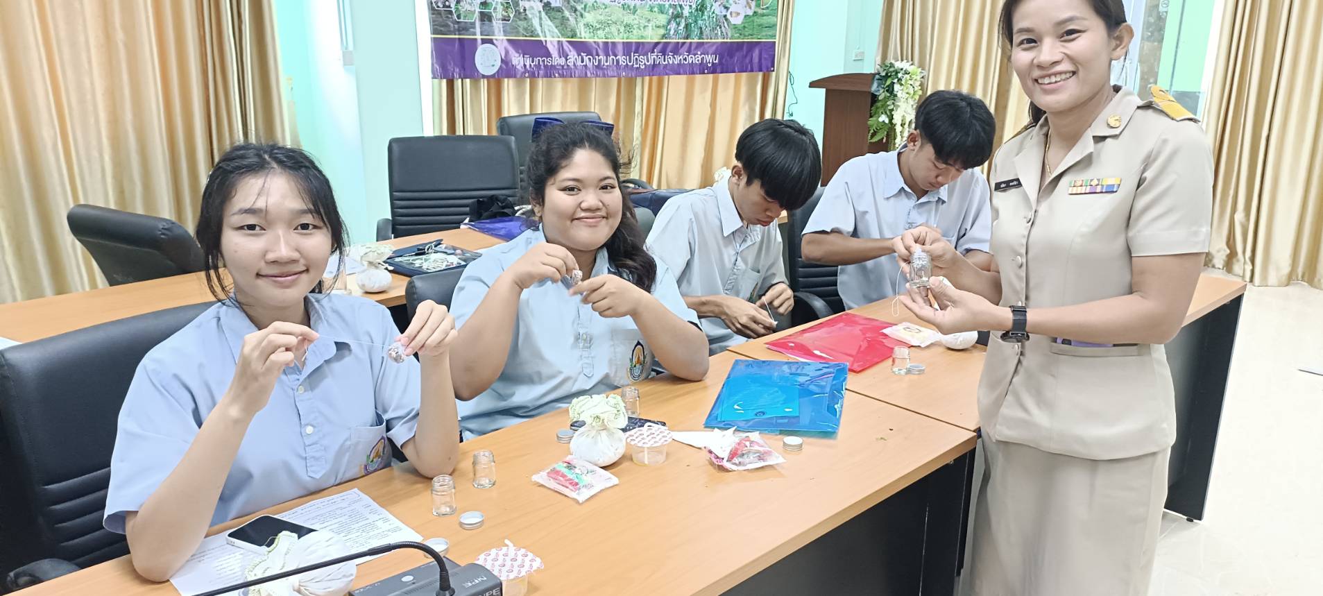 title - ส.ป.ก.ลำพูน จัดกิจกรรมอบรมเชิงปฏิบัติการภายใต้โครงการอนุรักษ์พันธุกรรมพืชอันเนื่องมาจากพระราชดำริฯ(อพ.สธ.)ในเขตปฏิรูปที่ดิน ประจำปี 2567