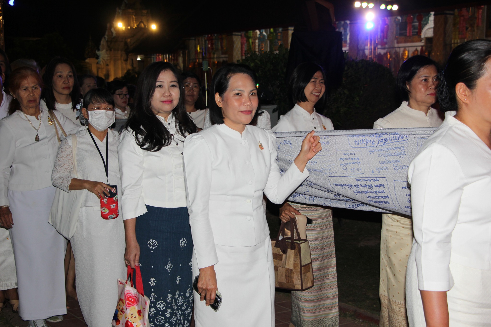 title - ข้าราชการและเจ้าหน้าที่ส.ป.ก.ลำพูน ร่วมกิจกรรมทางพุทธศาสนาเนื่องในวันมาฆบูชาประจำปี 2568  เพื่อความเป็นสิริมงคล