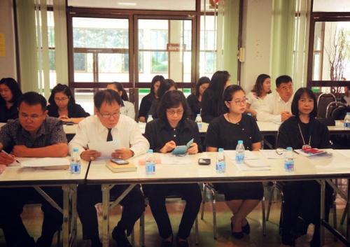 17 พฤศจิกายน 2559... ประชุมคณะกรรมการขับเคลื่อนนโยบายกระทรวงเกษตรและสหกรณ์แบบเบ็ดเสร็จ (Single Command) ในการขับเคลื่อนการดำเนินงานโครงการเกษตรทฤษฎีใหม่ของจังหวัดลำพูน
