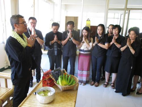 ปฏิรูปที่ดินจังหวัดลำพูน ร่วมพิธีสรงน้ำเจ้าคณะจังหวัดลำพูน