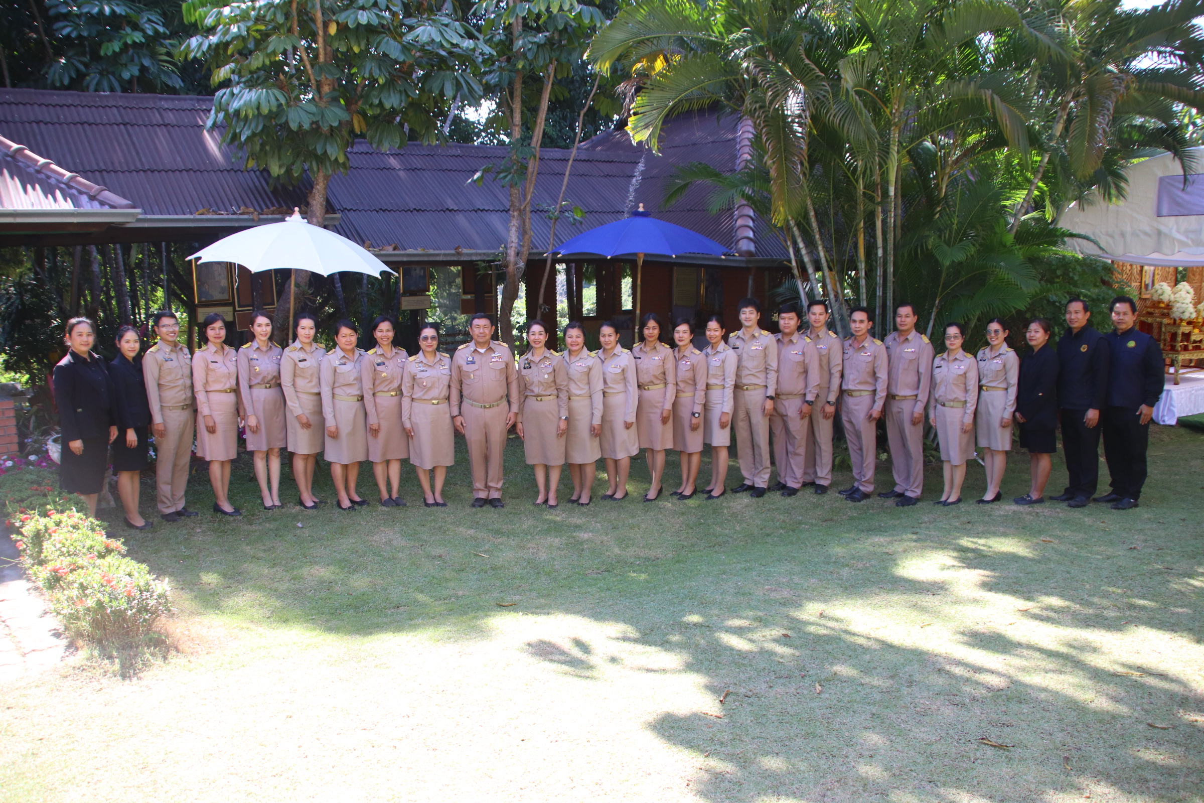 title - องคมนตรี ลงพื้นที่ติดตามและขับเคลื่อนโครงการพัฒนาพื้นที่ลุ่มน้ำแม่อาวอันเนื่องจากพระราชดำริ ตำบลนครเจดีย์ อำเภอป่าซาง จังหวัดลำพูน