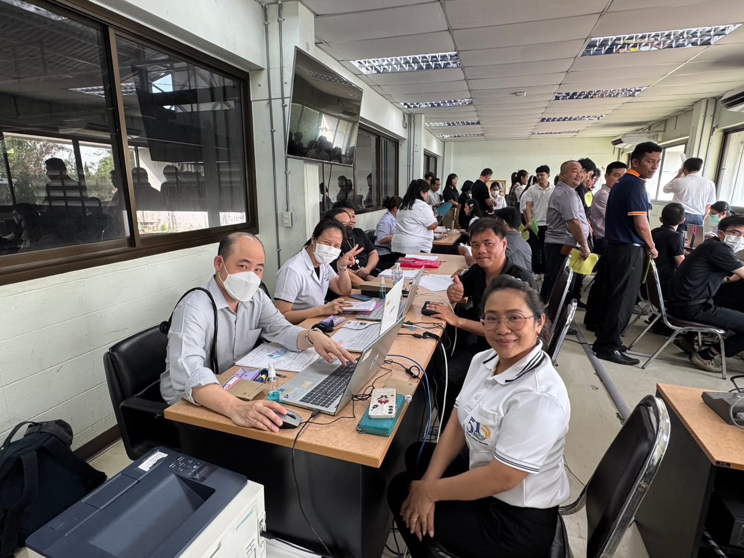 ส.ป.ก. สพป. ร่วมกับ กรมควบคุมโรค จัดกิจกรรมออกหน่วยบริการตรวจสุขภาพเชิงรุกแก่เจ้าหน้าที่