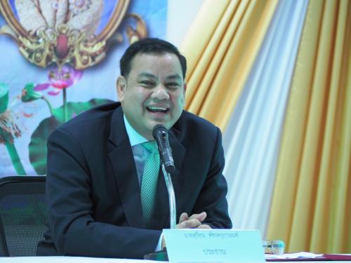 รประชุมสัมมนาเชิงปฏิบัติการ หลักสูตร “การเรียนรู้เทคนิคและกระบวนการก่อสร้างฝายชะลอน้ำประเภทชั่วคราวในเขตปฏิรูปที่ดิน
