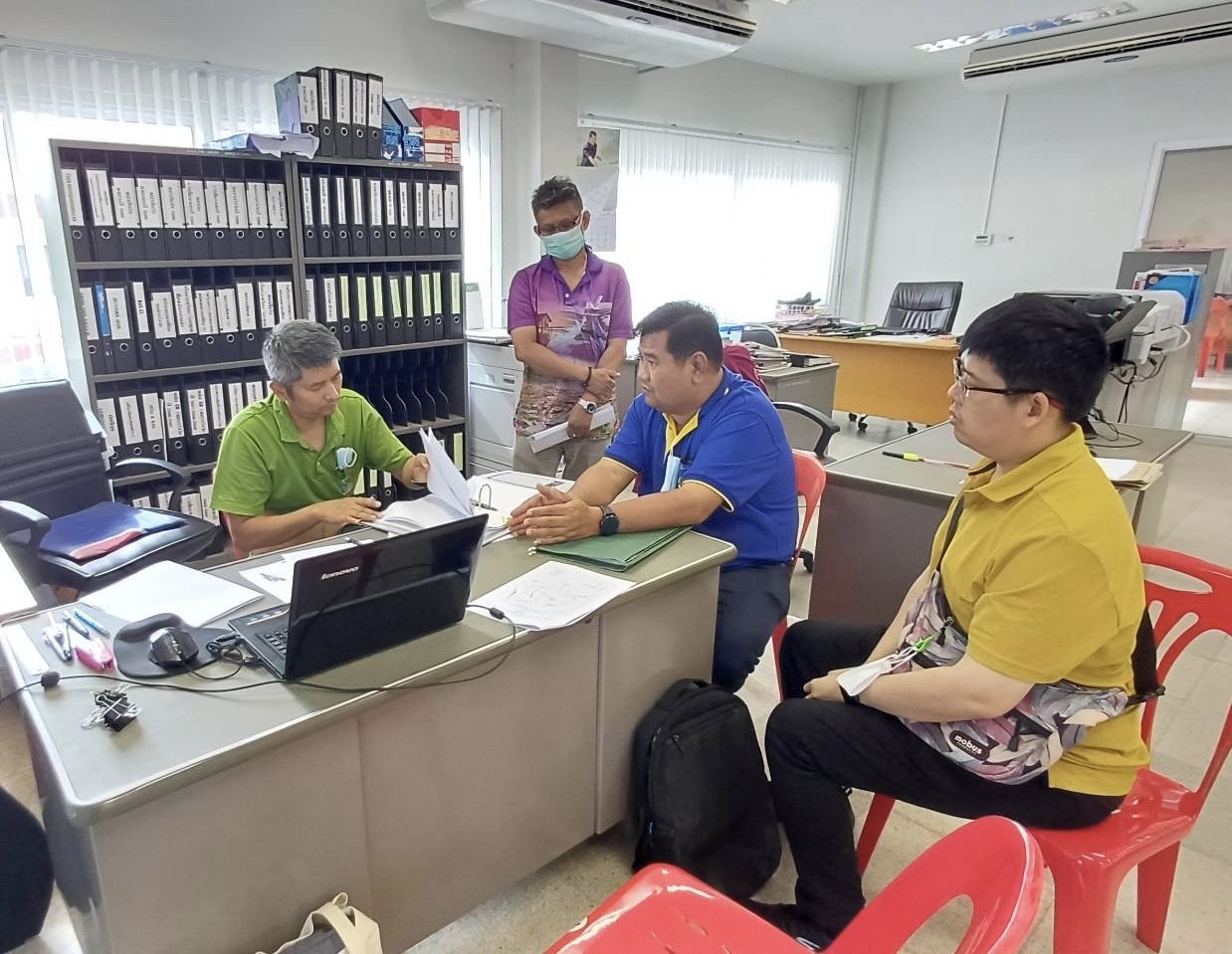สำนักจัดการปฏิรูปที่ดิน ลงพื้นที่ตรวจสอบข้อมูล รายละเอียดในระดับพื้นที่ กรณีการนำที่สาธารณประโยชน์ “แปลงทุ่งนาช้างตาย” ที่ประชาชนเลิกใช้ร่วมกันแล้วมาดำเนินการปฏิรูปที่ดิน ณ จังหวัดพัทลุง