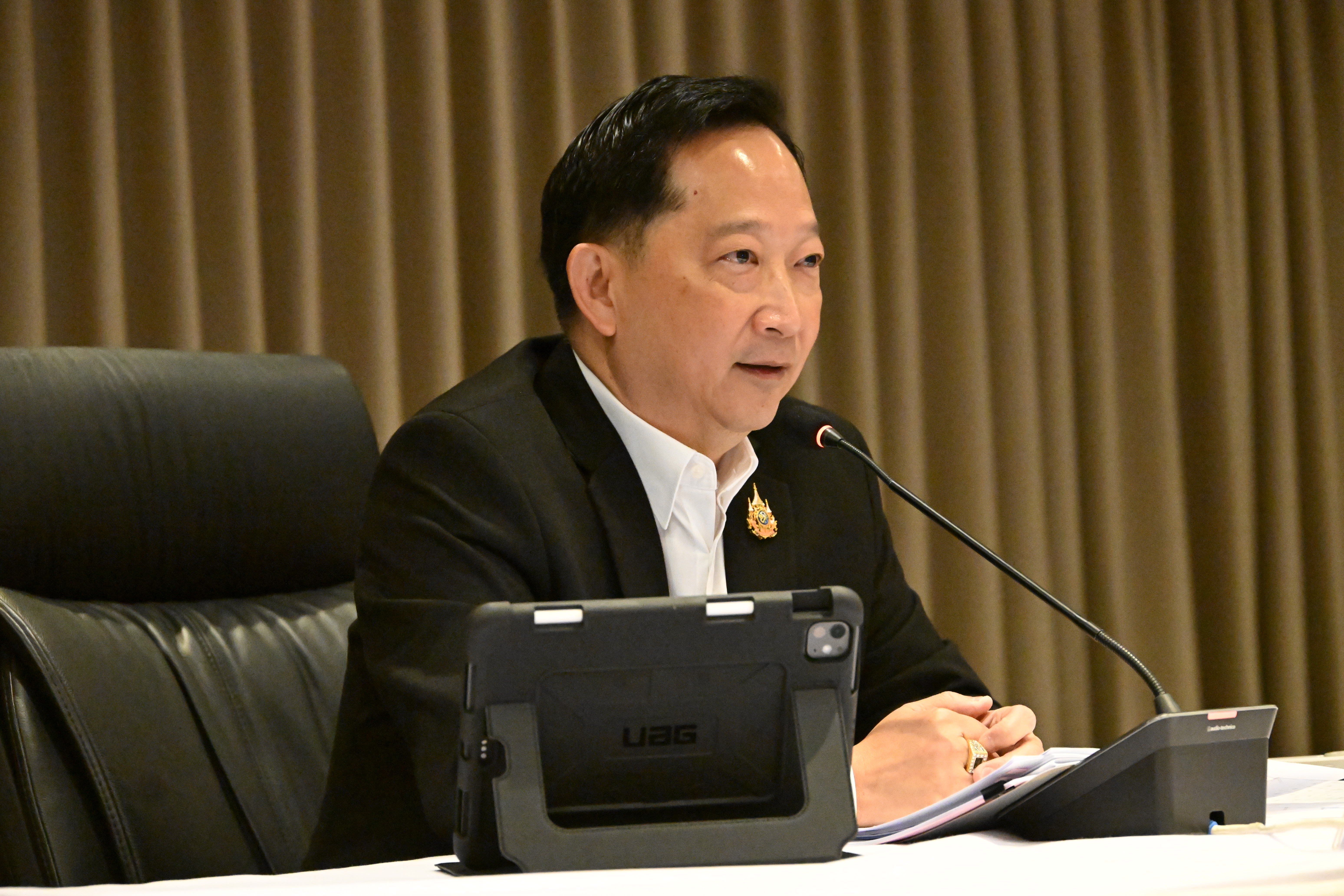 title - สำนักจัดการปฏิรูปที่ดินเข้าร่วมประชุมกำหนดแนวทางการแก้ไขปัญหาการเข้ามาตั้งถิ่นฐานและการครอบงำธุรกิจของคนต่างด้าวในประเทศไทย
