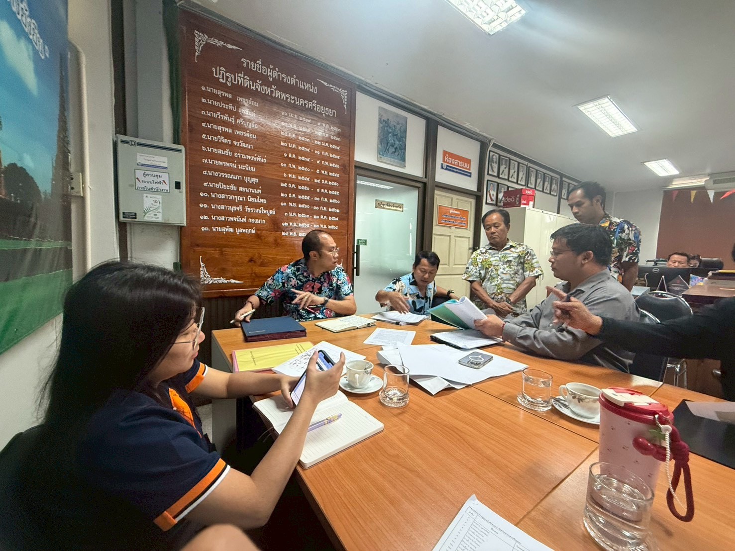 title - สจก. ร่วมประชุมหารือกับสำนักงานการปฏิรูปที่ดินจังหวัดพระนครศรีอยุธยา เพื่อวางแผนจัดเก็บข้อมูลและแก้ไขปัญหาที่ดินโครงการพัฒนาเกษตรชลประทานลุ่มแม่น้ำเจ้าพระยา