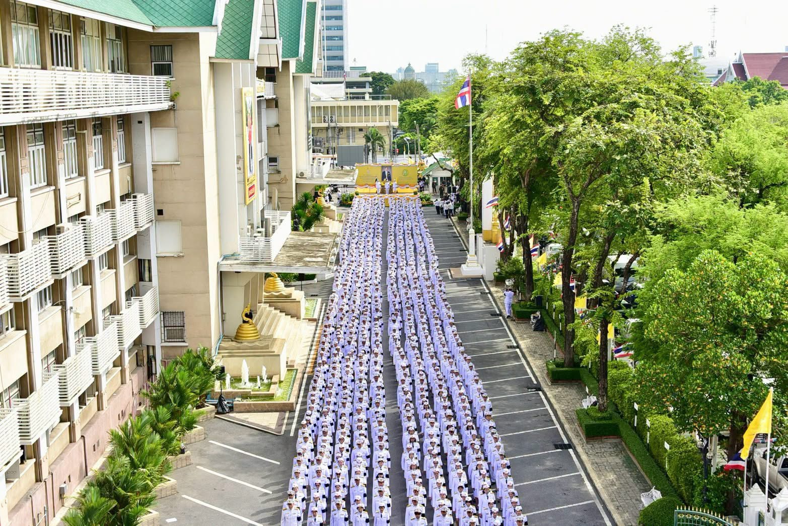 title - สจก. ร่วมพิธีถวายสัตย์ปฏิญาณเพื่อเป็นข้าราชการที่ดีและพลังของแผ่นดิน เนื่องในโอกาสวันเฉลิมพระชนมพรรษาพระบาทสมเด็จพระเจ้าอยู่หัว 28 กรกฎาคม 2569