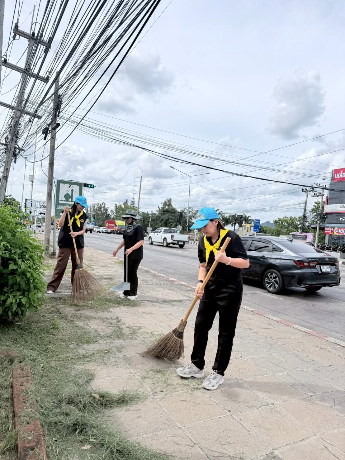 title - กิจกรรมจิตอาสาบำเพ็ญสาธารณประโยชน์และบำเพ็ญสาธารณกุศลเฉลิมพระเกียรติ เนื่องในโอกาสพระราชพิธีมหามงคลเฉลิมพระชนมพรรษา 4 รอบ สมเด็จพระนางเจ้าฯ พระบรมราชินี 3 มิถุนายน 2569 