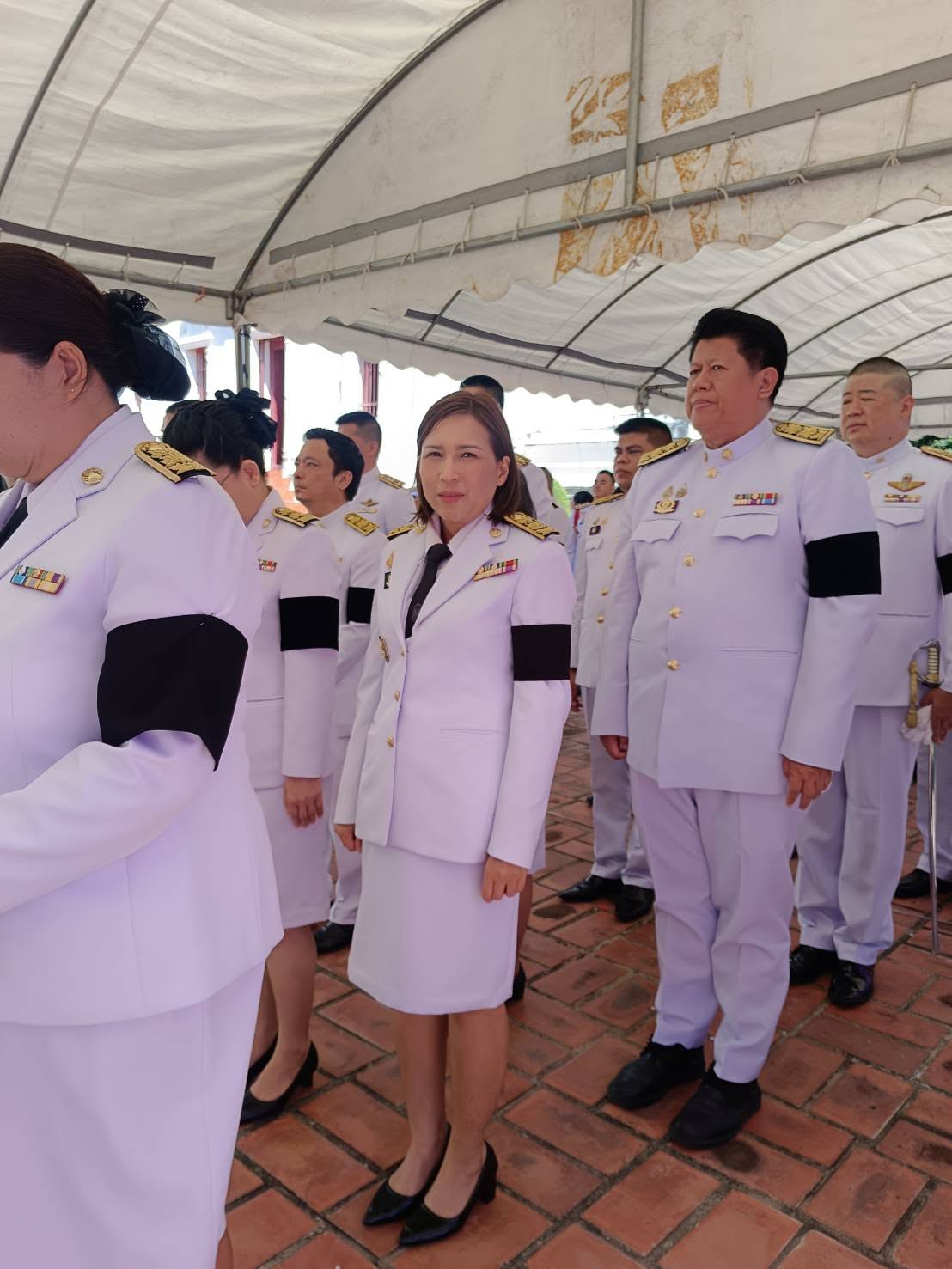 title - วันพฤหัสบดีที่ 1 ตุลาคม 2569 นางสาววรัญญา นิ่มกุล ปฏิรูปที่ดินจังหวัดลพบุรีพร้อมเจ้าหน้าที่ ส.ป.ก.ลพบุรี เข้าร่วมพิธีวันคล้ายวันสวรรคต 