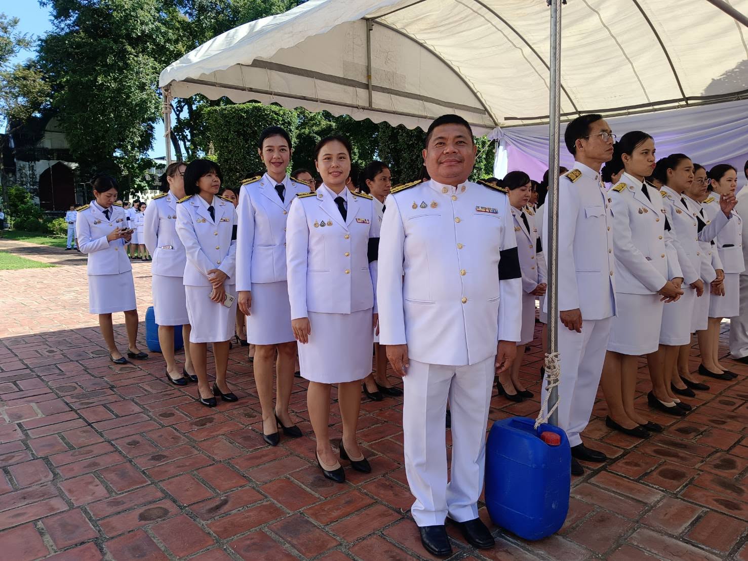title - วันพฤหัสบดีที่ 1 ตุลาคม 2569 นางสาววรัญญา นิ่มกุล ปฏิรูปที่ดินจังหวัดลพบุรีพร้อมเจ้าหน้าที่ ส.ป.ก.ลพบุรี เข้าร่วมพิธีวันคล้ายวันสวรรคต 