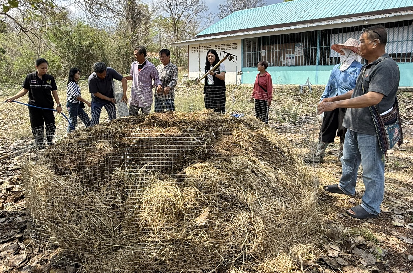 title - อบรมโครงการลดการเผาวัสดุเหลือใช้ทางการเกษตรในเขตปฏิรูปที่ดินจังหวัดลพบุรี