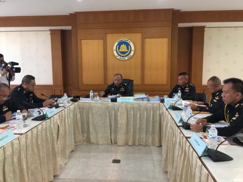 การประชุมหารือเพื่อรับทราบแนวทางการบริหารจัดการที่ดิน การบุกรุกที่ดินของหน่วยงานทหารในพื้นที่จังหวัดลพบุรี