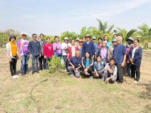 จัดโครงการฝึกอบรมเพื่อส่งเสริมการทำเกษตรทฤษฎีใหม่ฯ